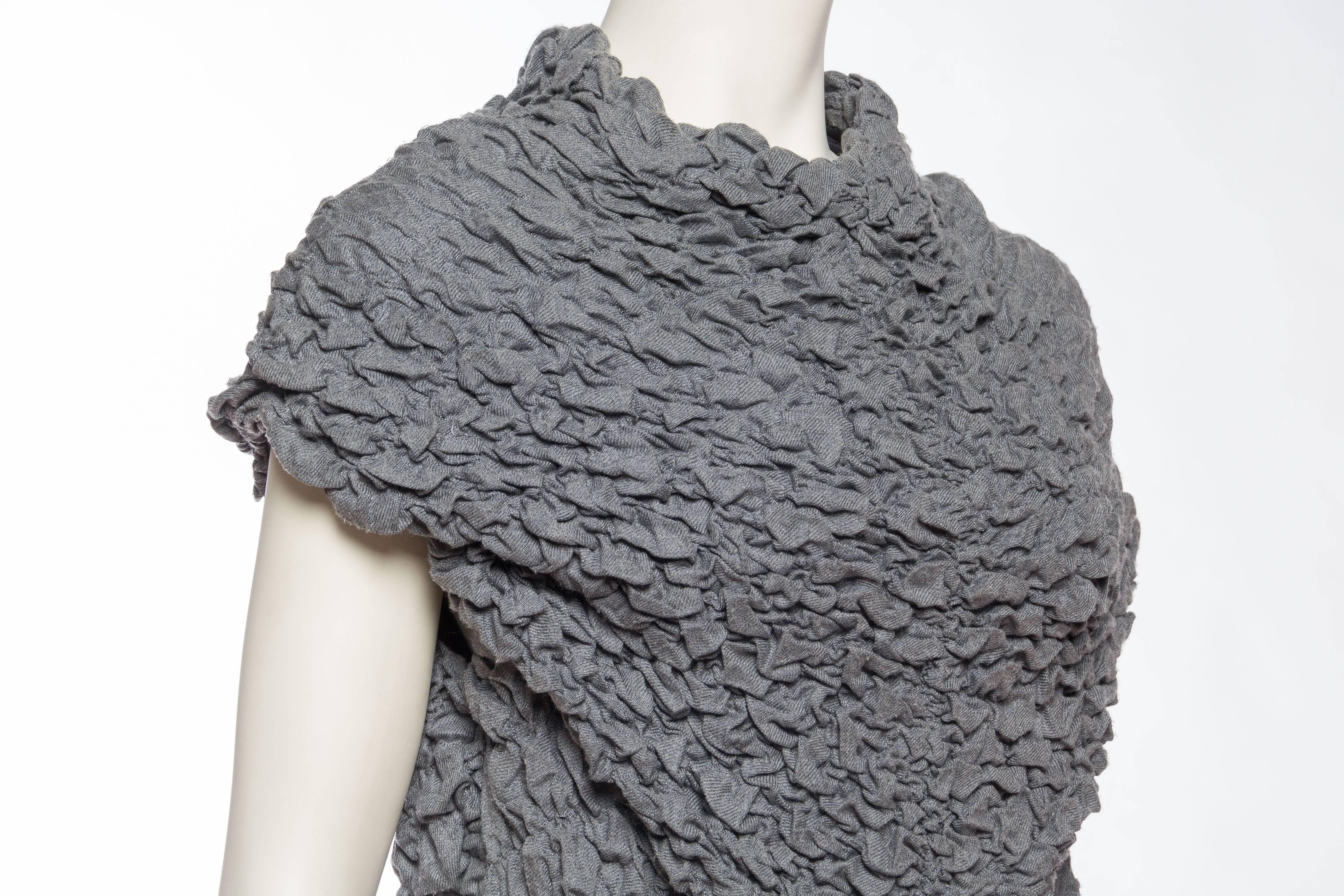 Women's 1990S ALEXANDER MCQUEEN Grey Textured Knit Top From Fall 1999 