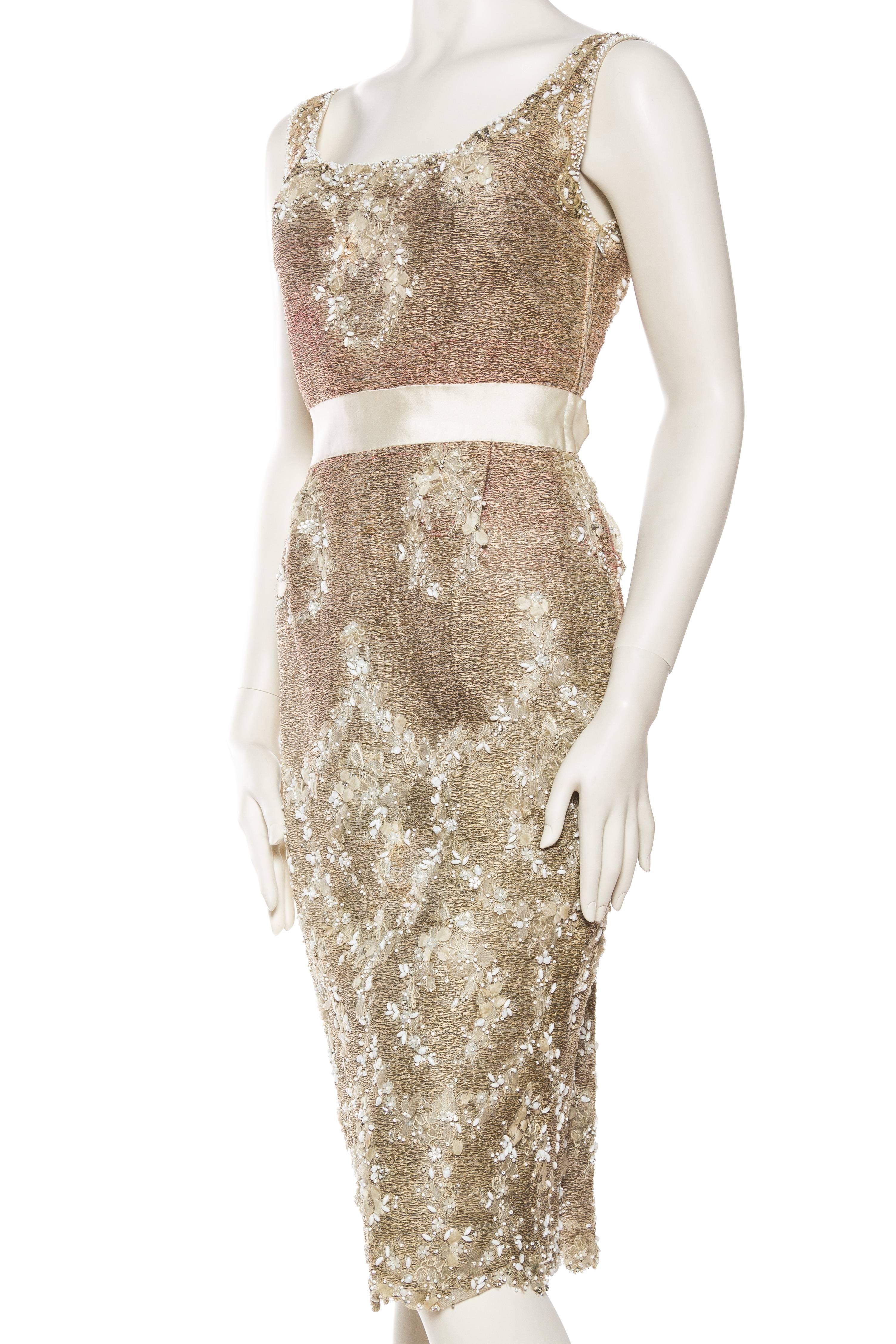 Brown 1950S MAGGY ROUFF Cream & Pink Haute Couture Silk Chantilly Lace Fully Embroide For Sale