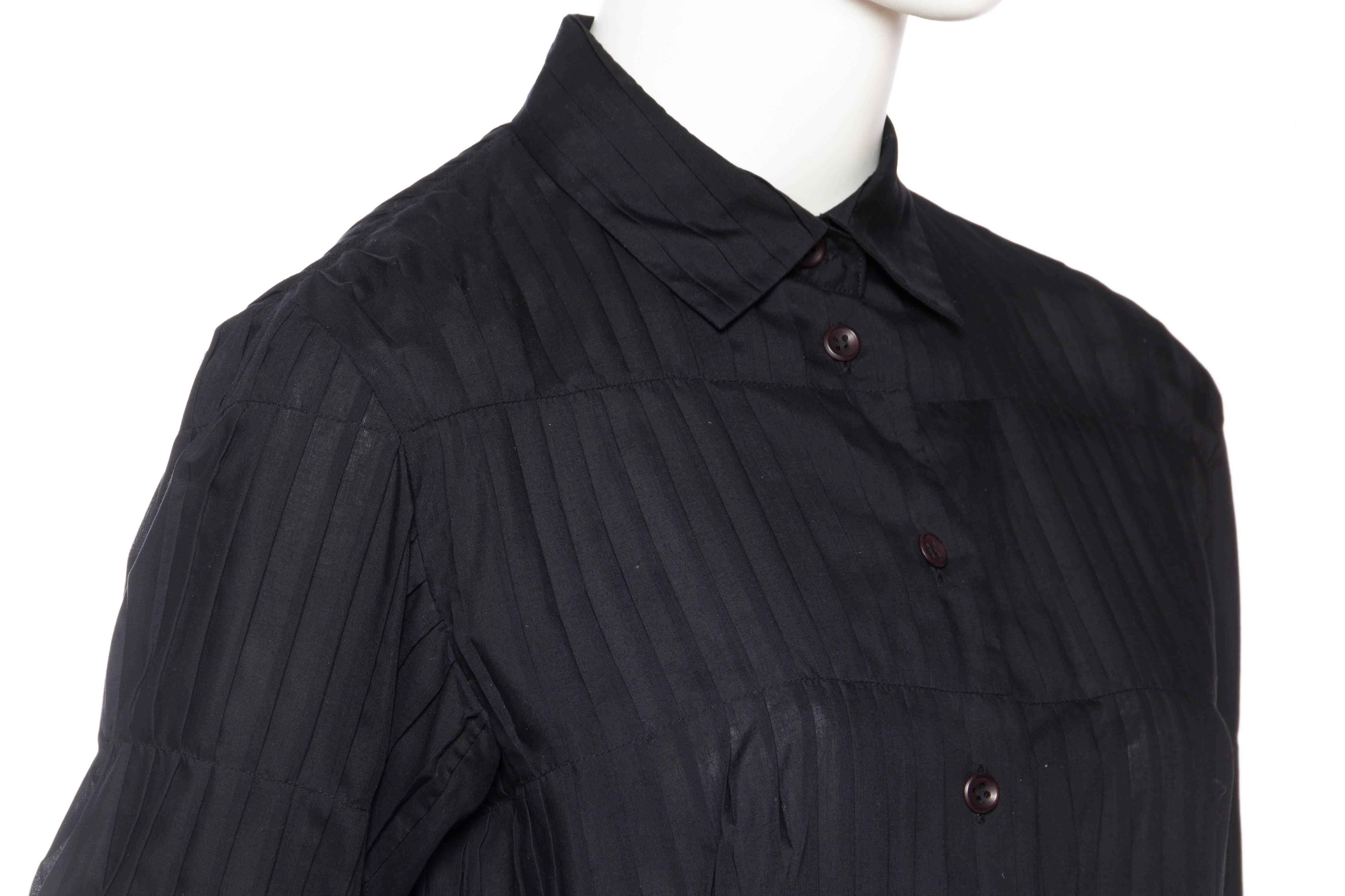 1990S ISSEY MIYAKE Black Polyester Voile Pleated Blouse For Sale 4