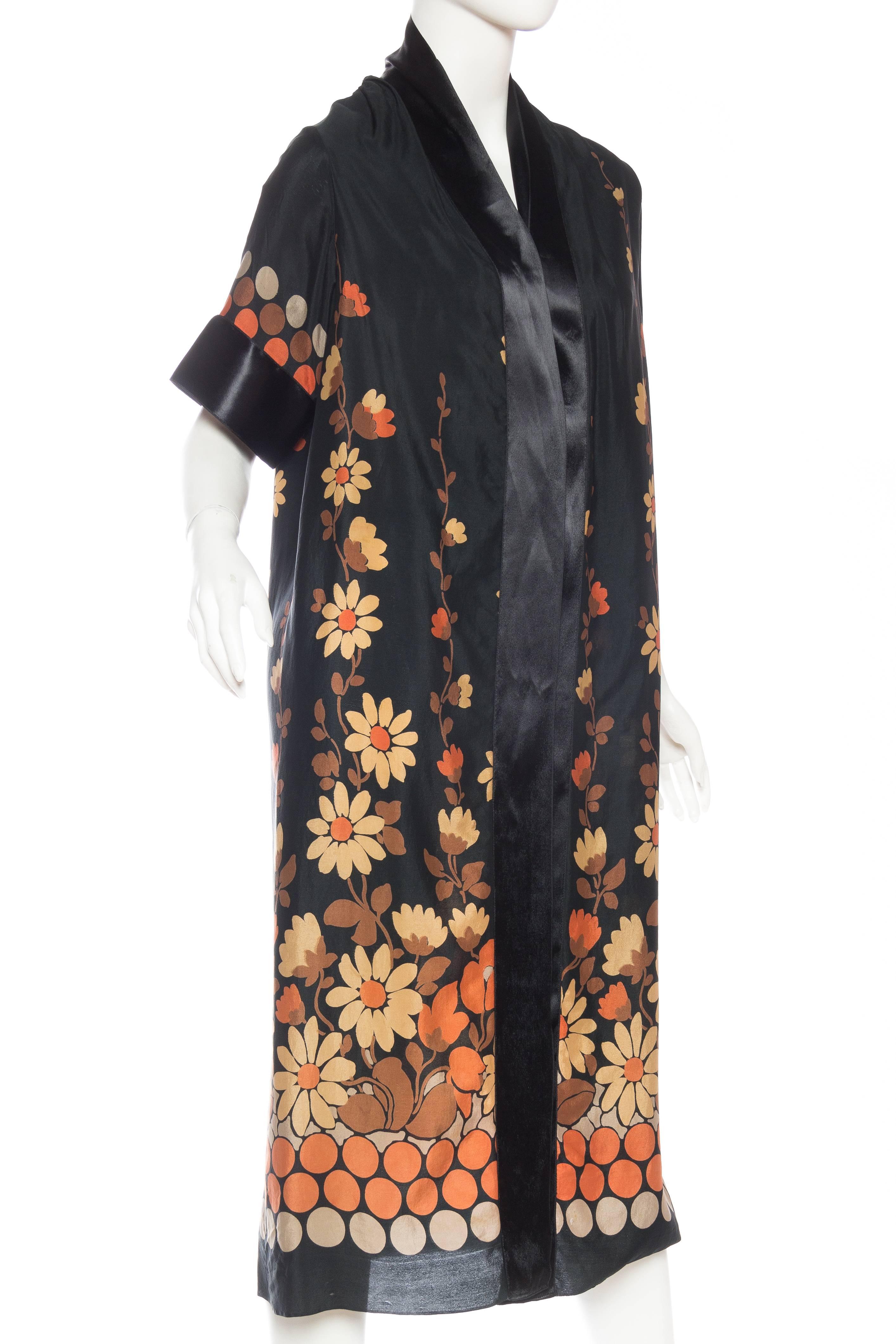 1920s Art Deco Floral Kimono In Good Condition In New York, NY