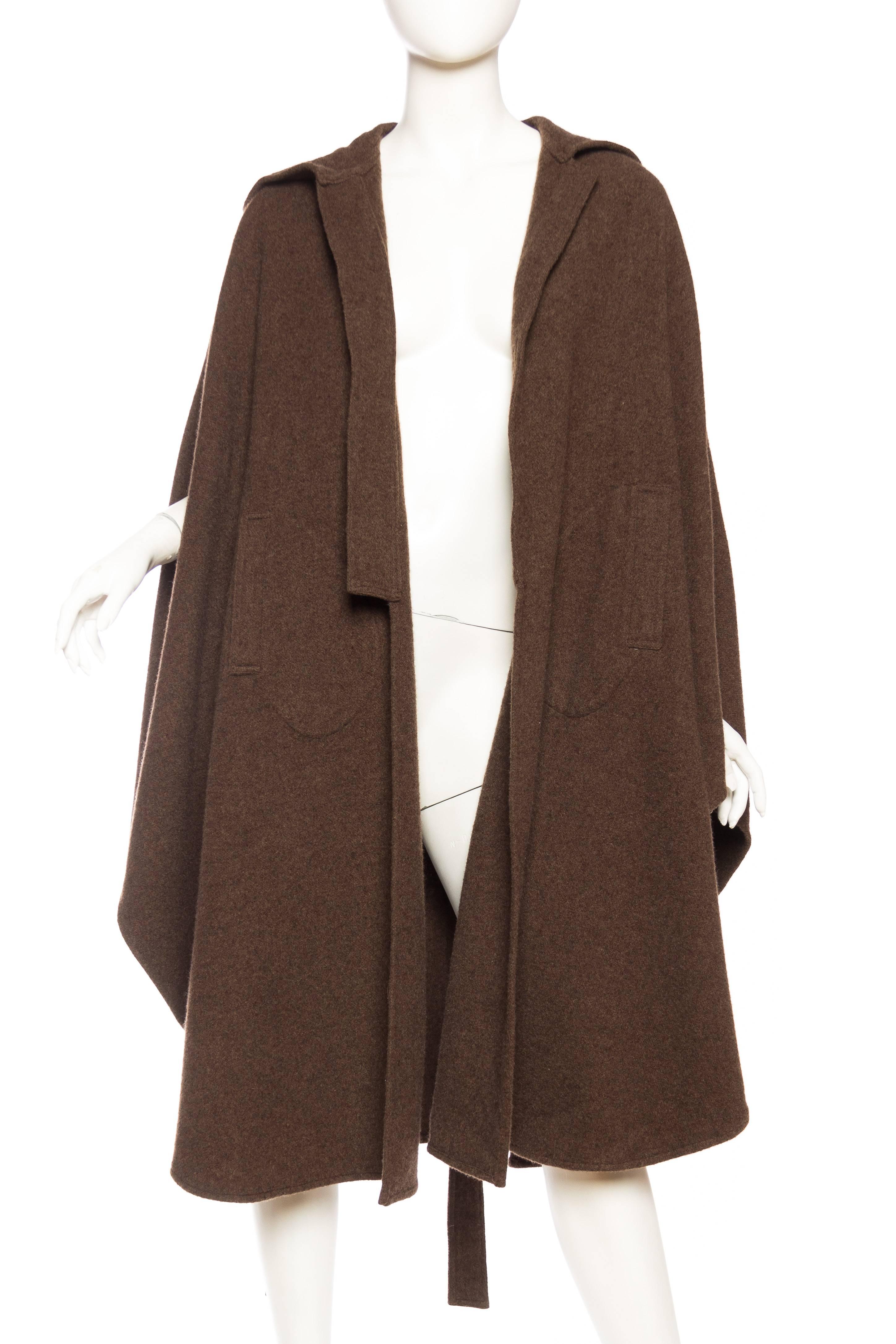 1980S Brown Wool Hooded Cape With Belt In Good Condition For Sale In New York, NY