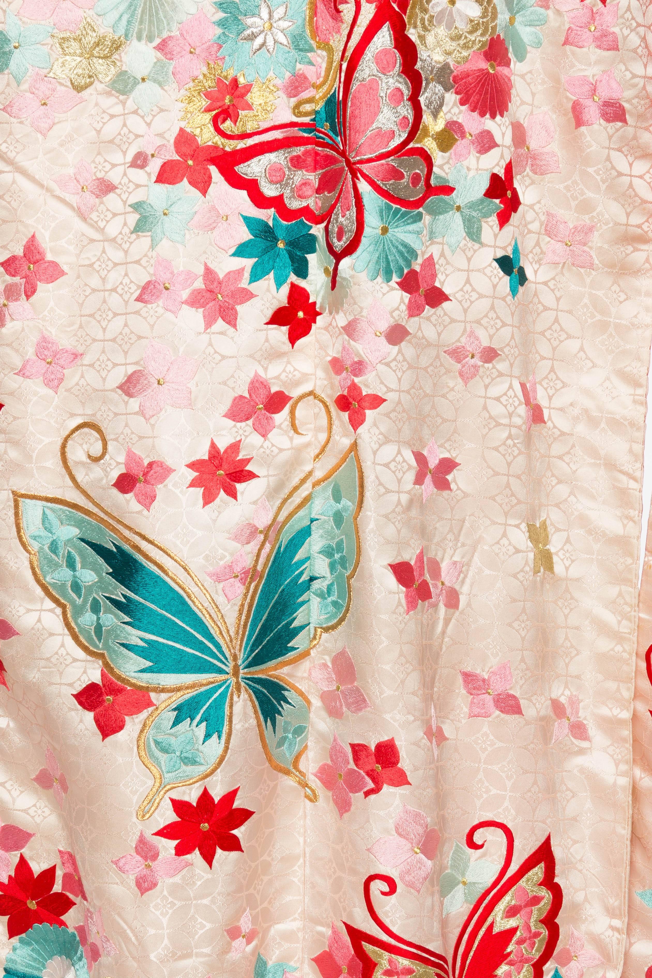 Vintage Kimono Embroidered with Butterflies and Flowers 5
