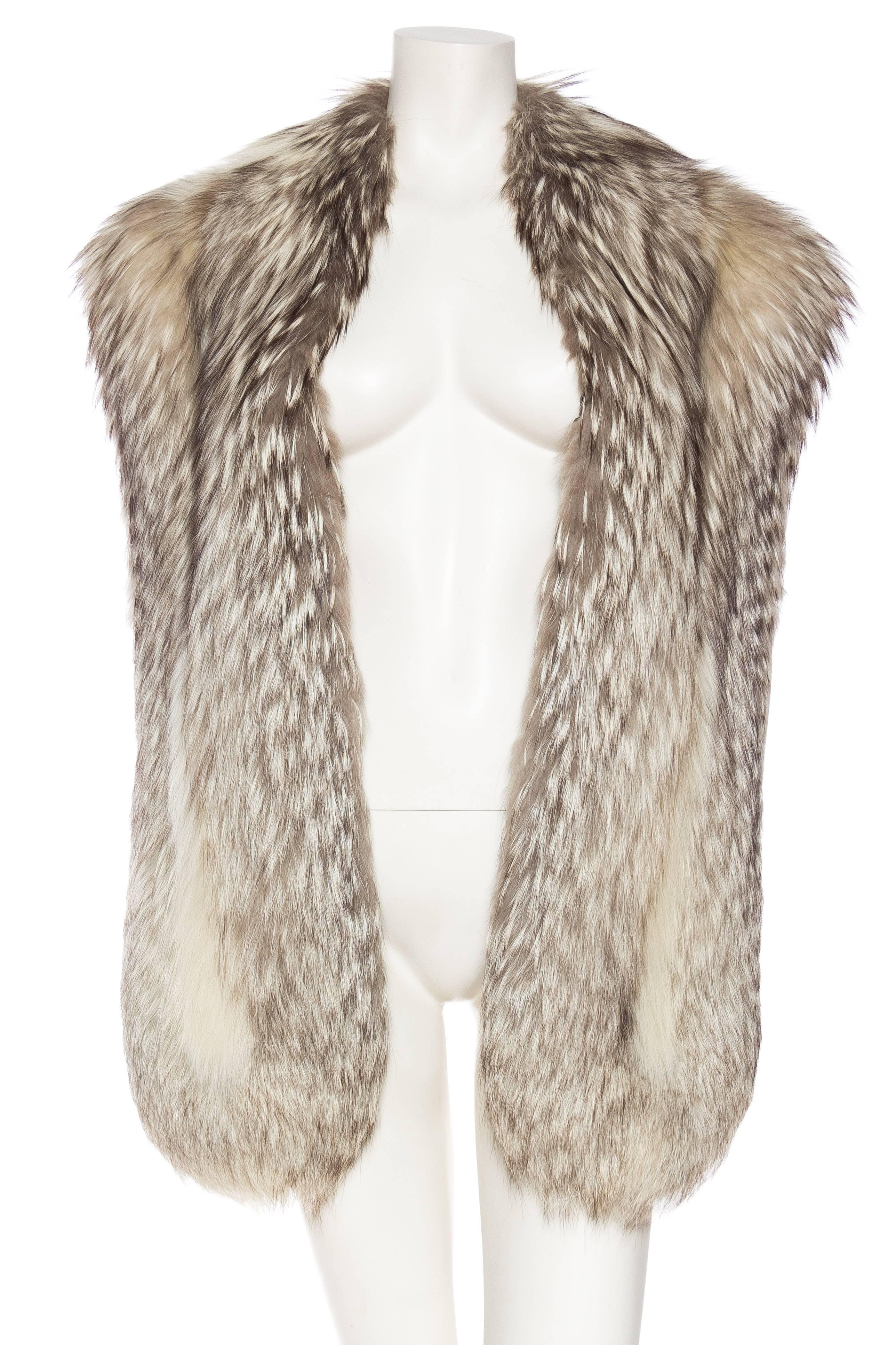 1980S Silver Fox Fur Stole Scarf In Excellent Condition In New York, NY
