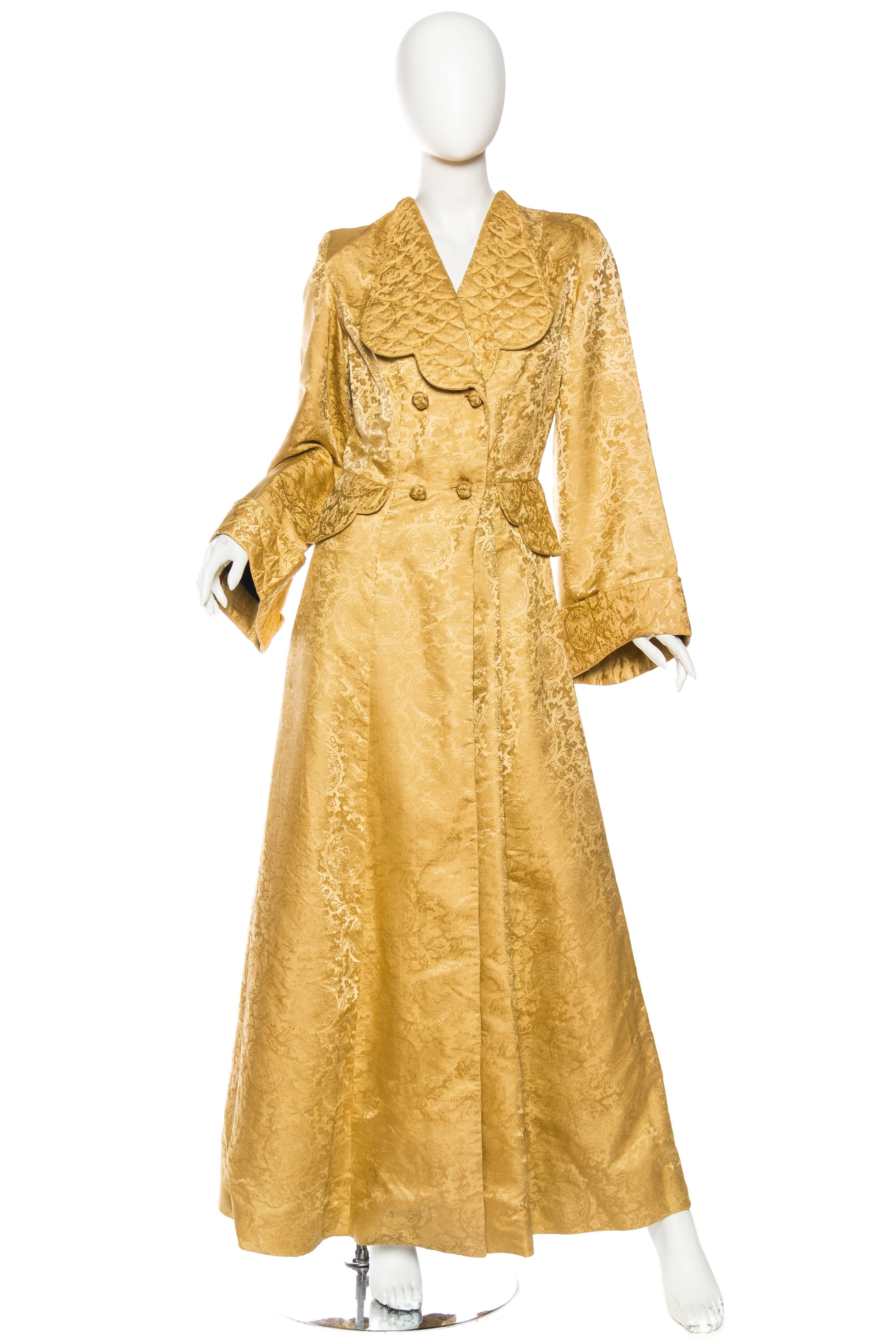 1940s Silk Damask Robe