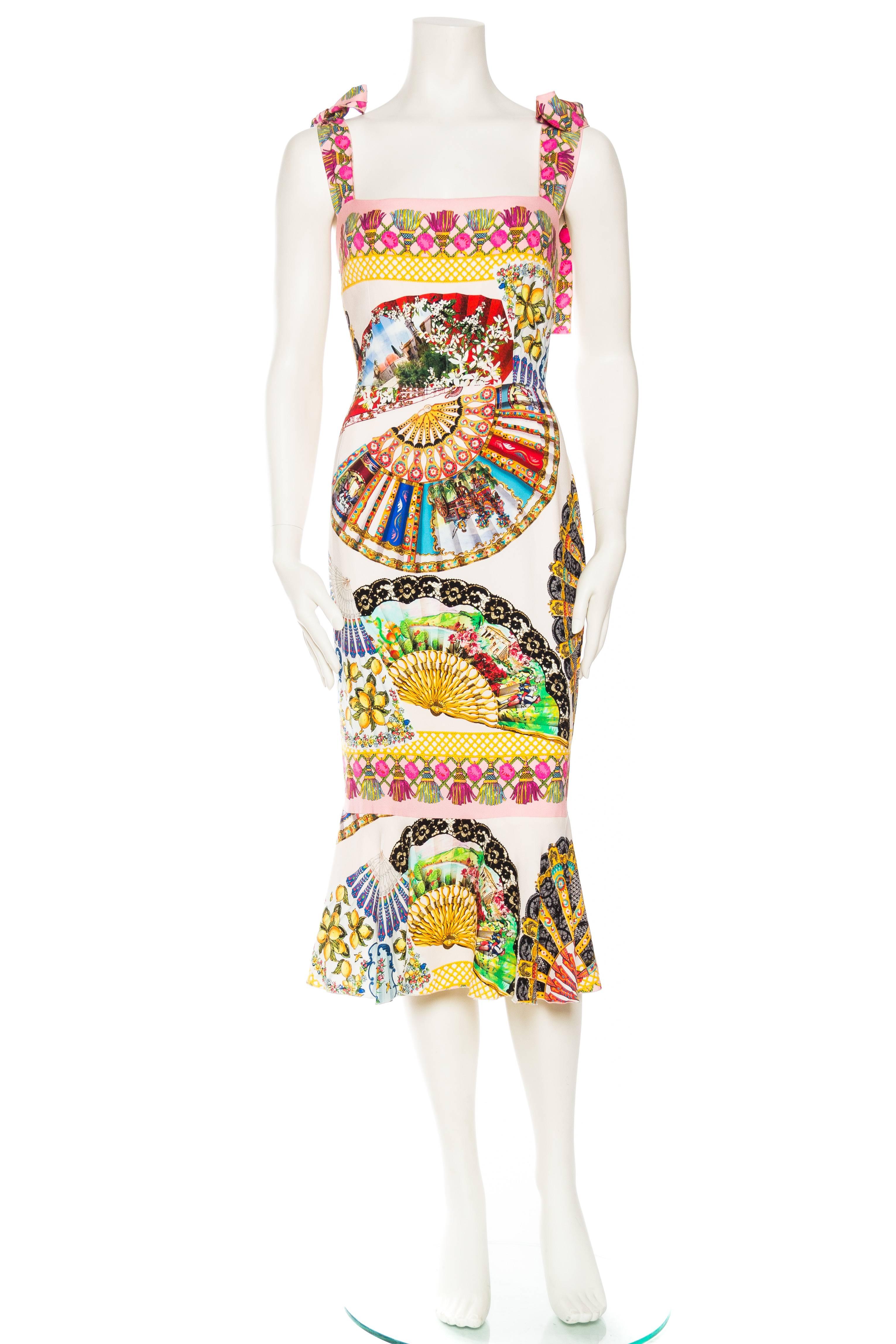 Dolce & Gabbana 1990s Fan Print Dress, dress is larger size and is clipped to fit our form, Stretch silk would look good on up to an American size 10. 