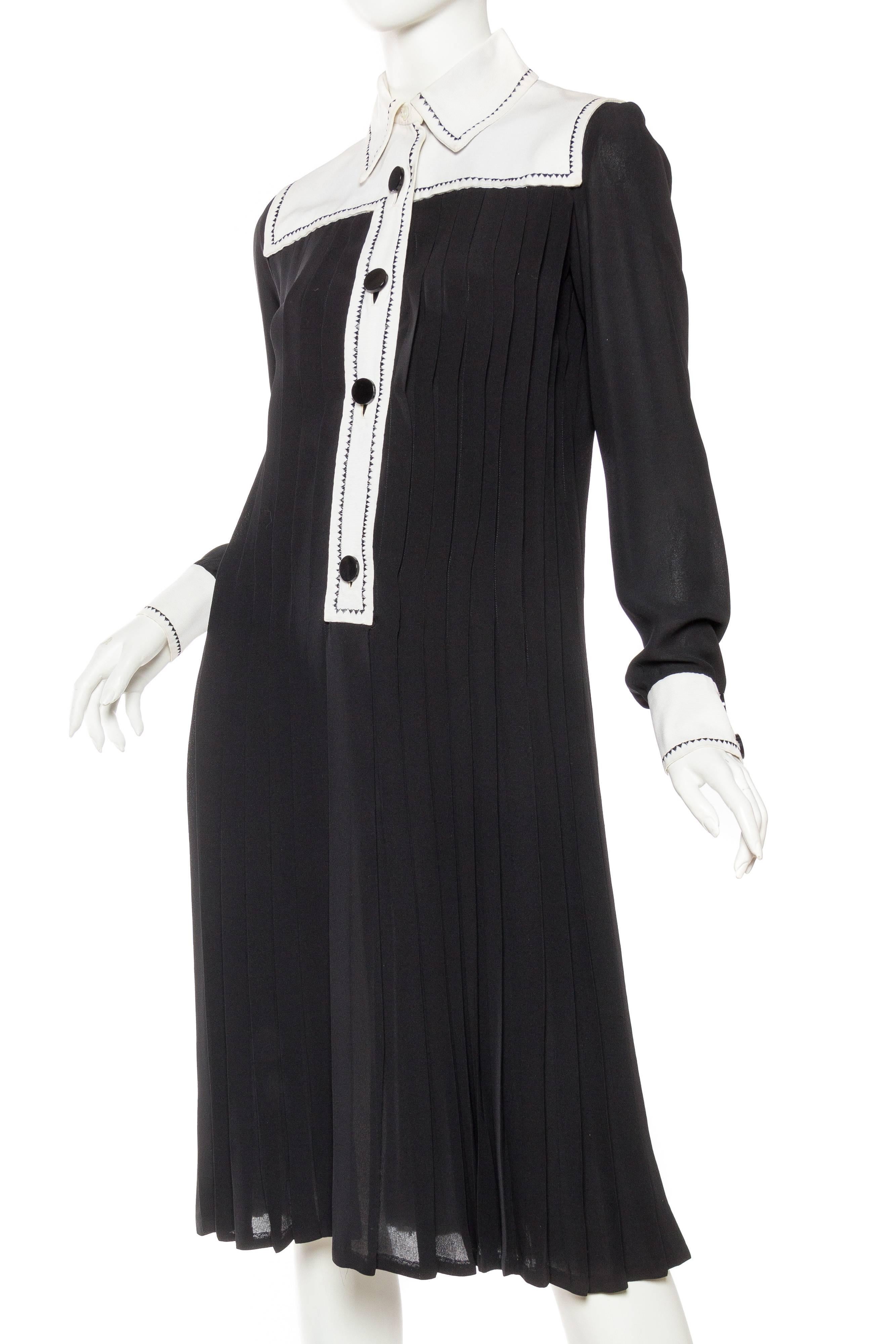 Women's 1960S PERTEGAZ COUTURE Black & White Silk Pleated Mod Dress