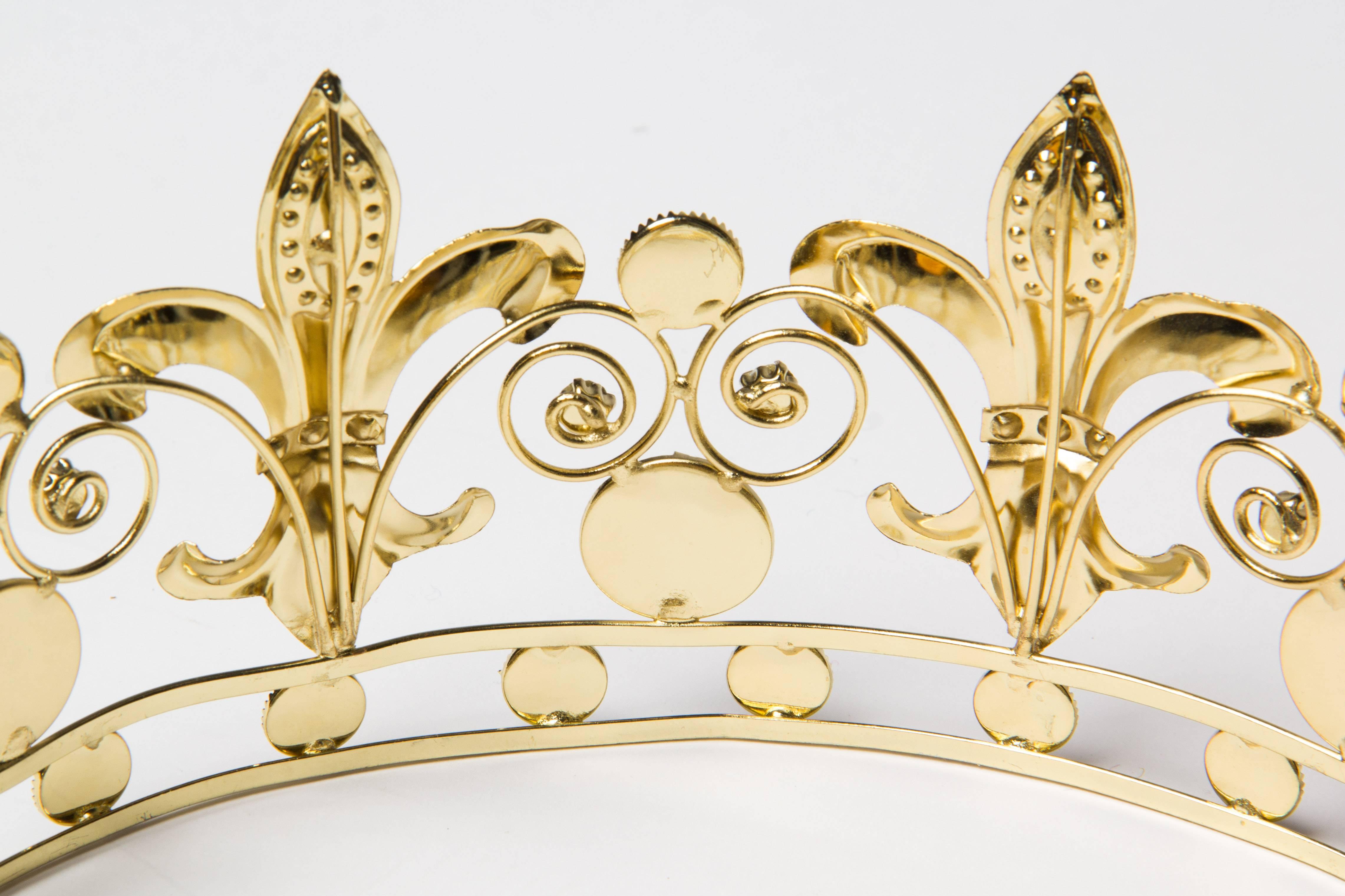 vintage king crown
