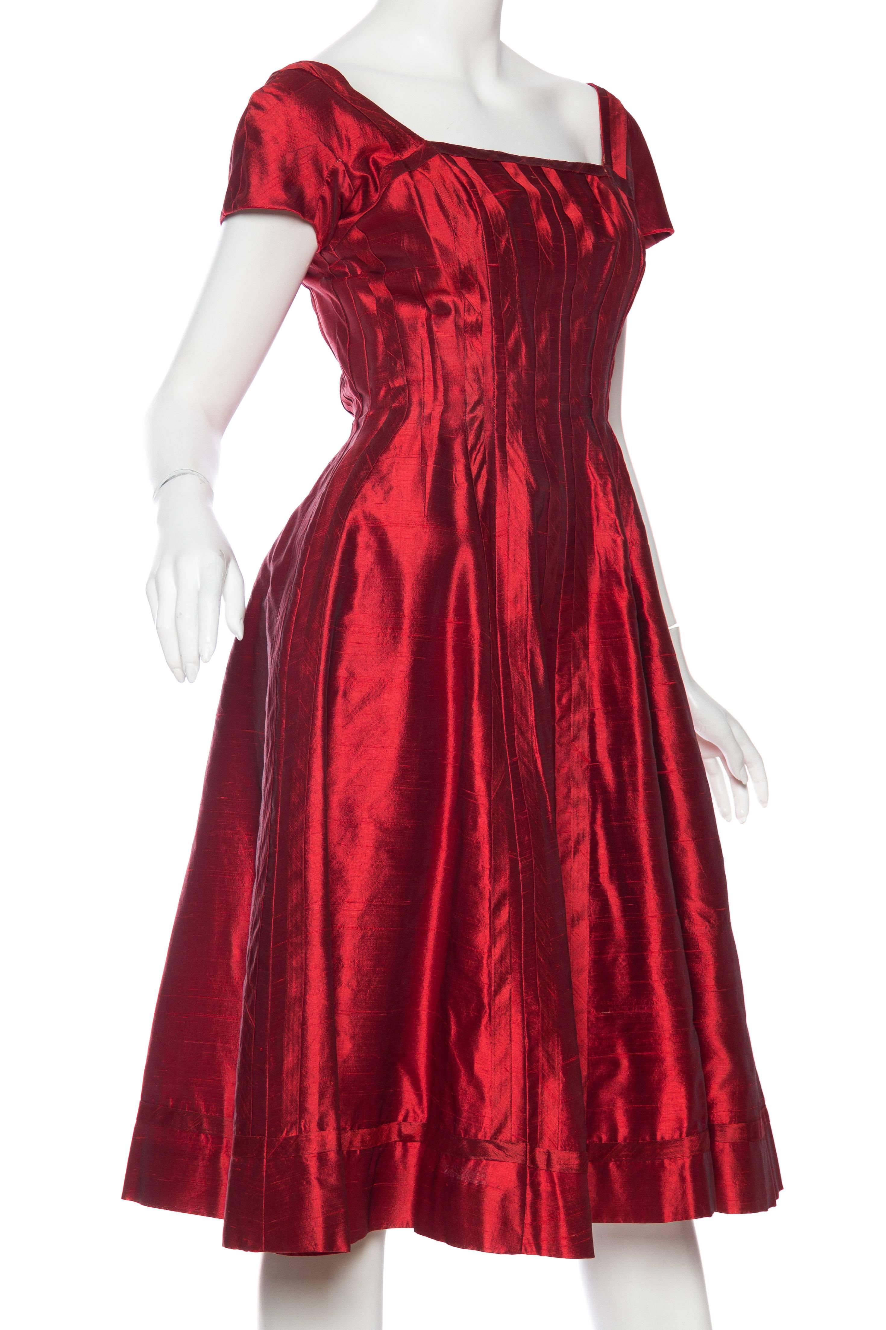 Women's 1950s Red Silk Dress