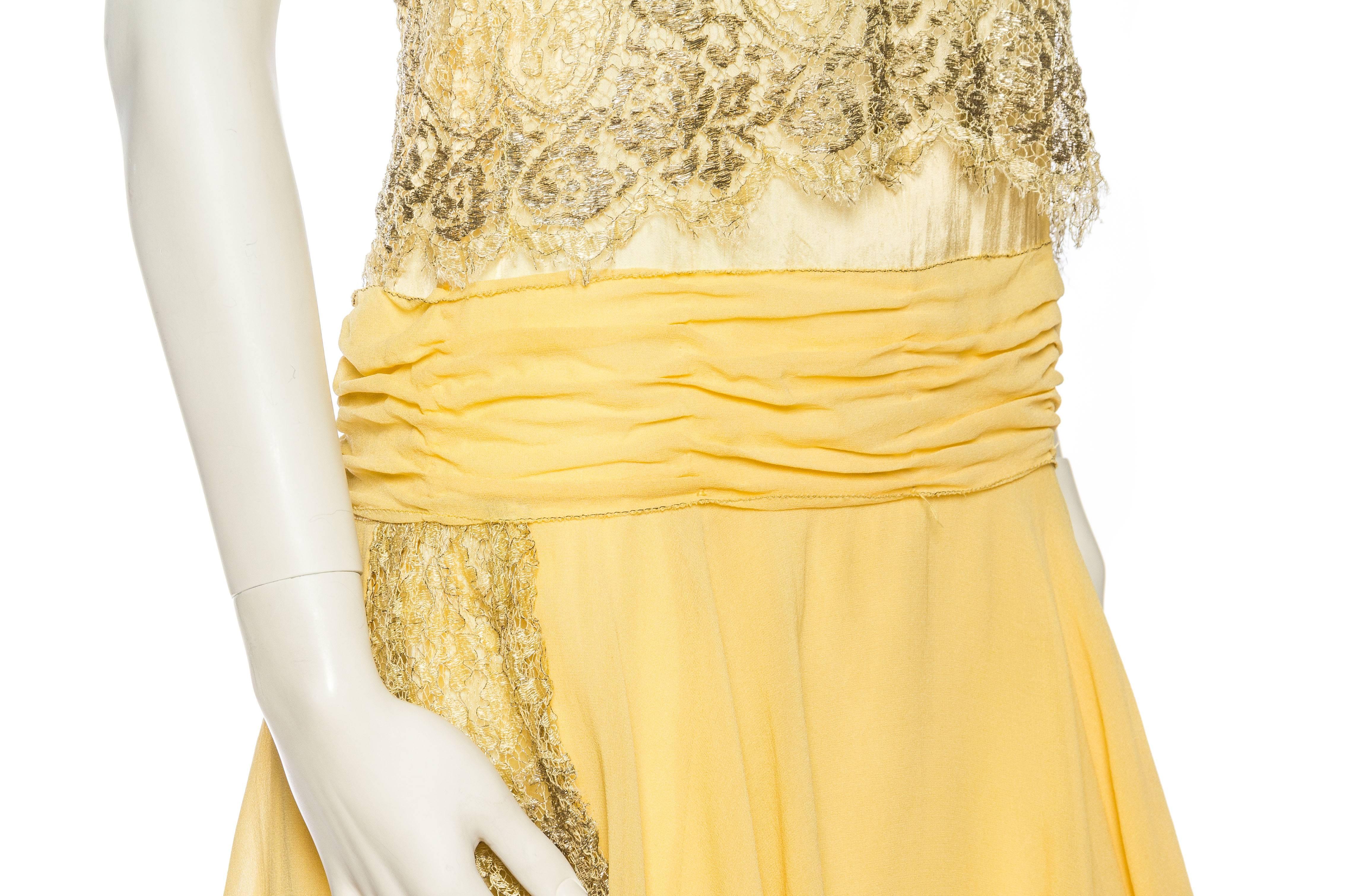 1920S Yellow Silk Chiffon & Silver Lamé Lace Flapper Cocktail Dress For Sale 1