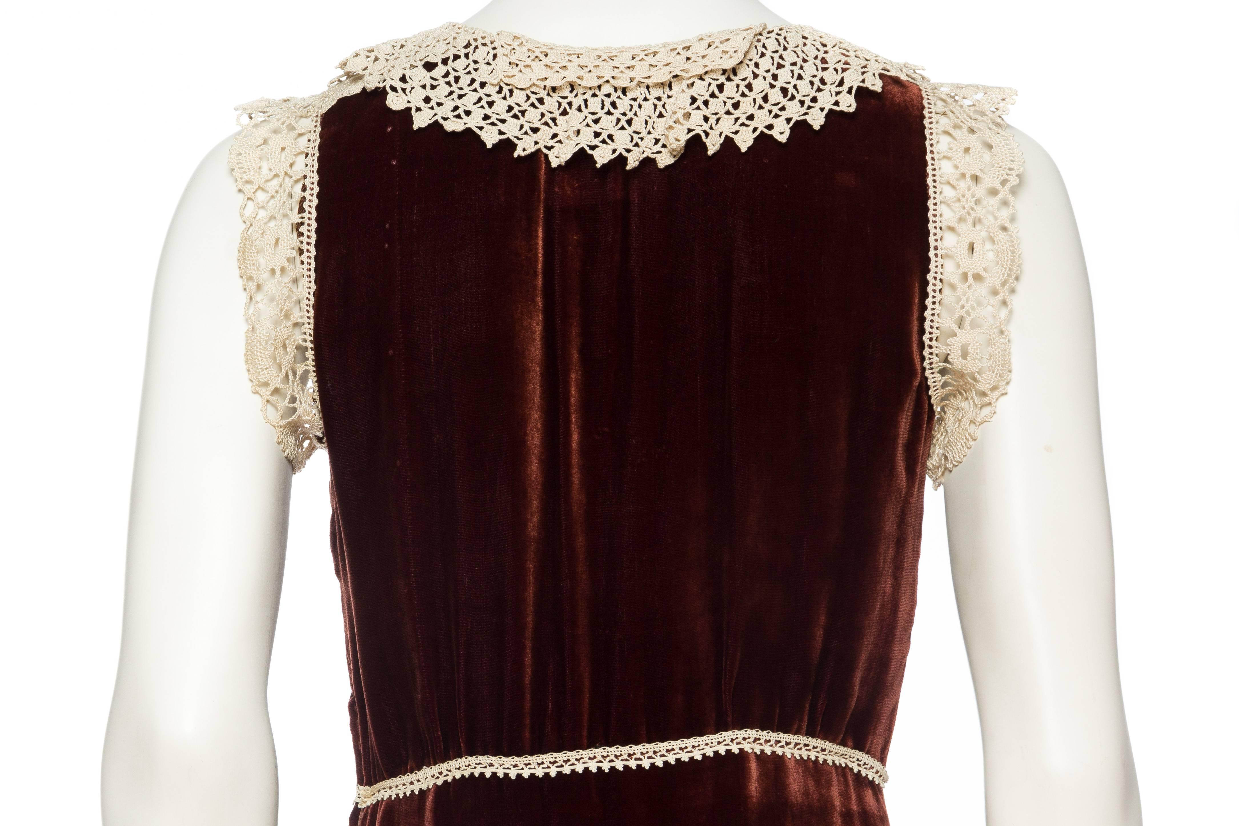 1920s Silk Velvet Dress with Hand Crochet Lace 3