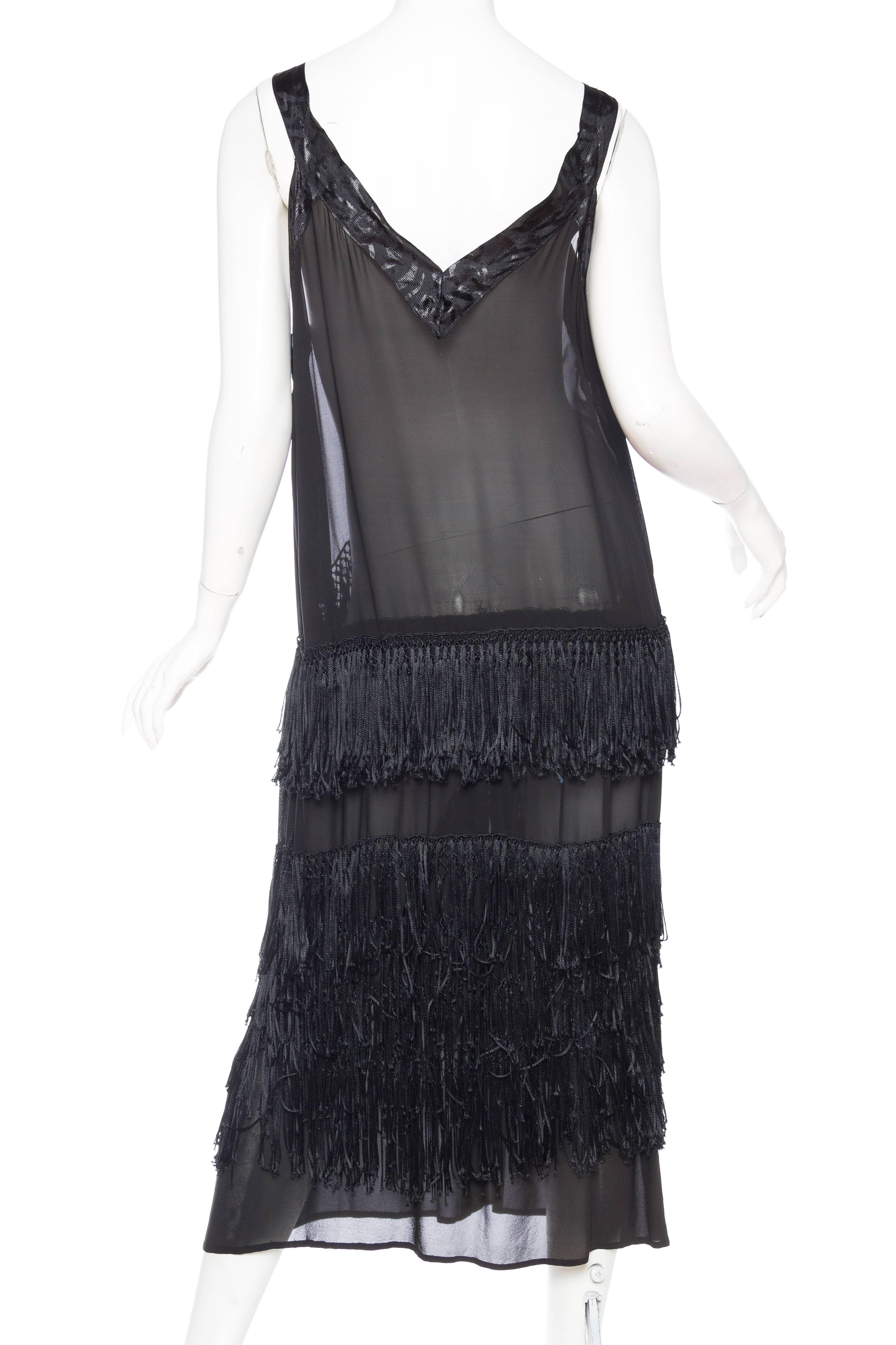 Women's 1920S Black Silk Chiffon & Hand Knotted Fringe Flapper Cocktail Dress
