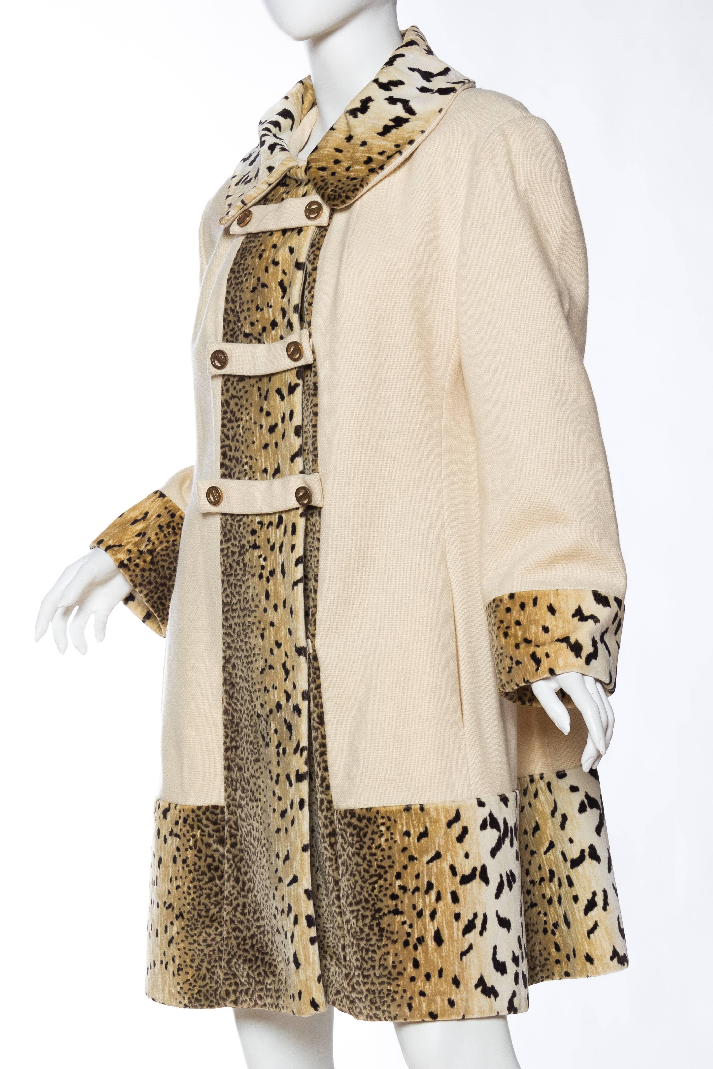 Cheeta-Samtmantel:: 1960er Jahre Damen