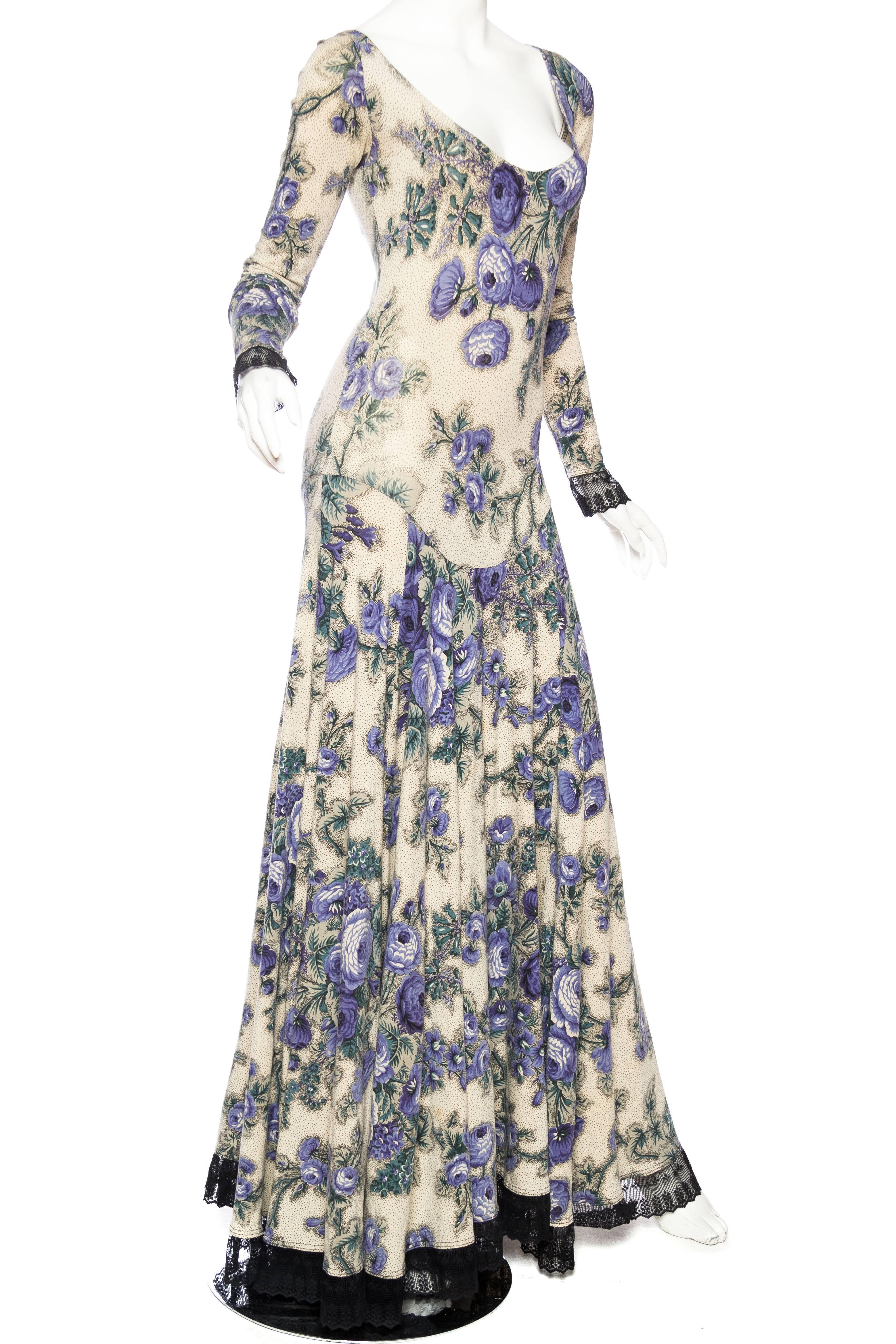 betsey johnson sleeveless floral maxi dress