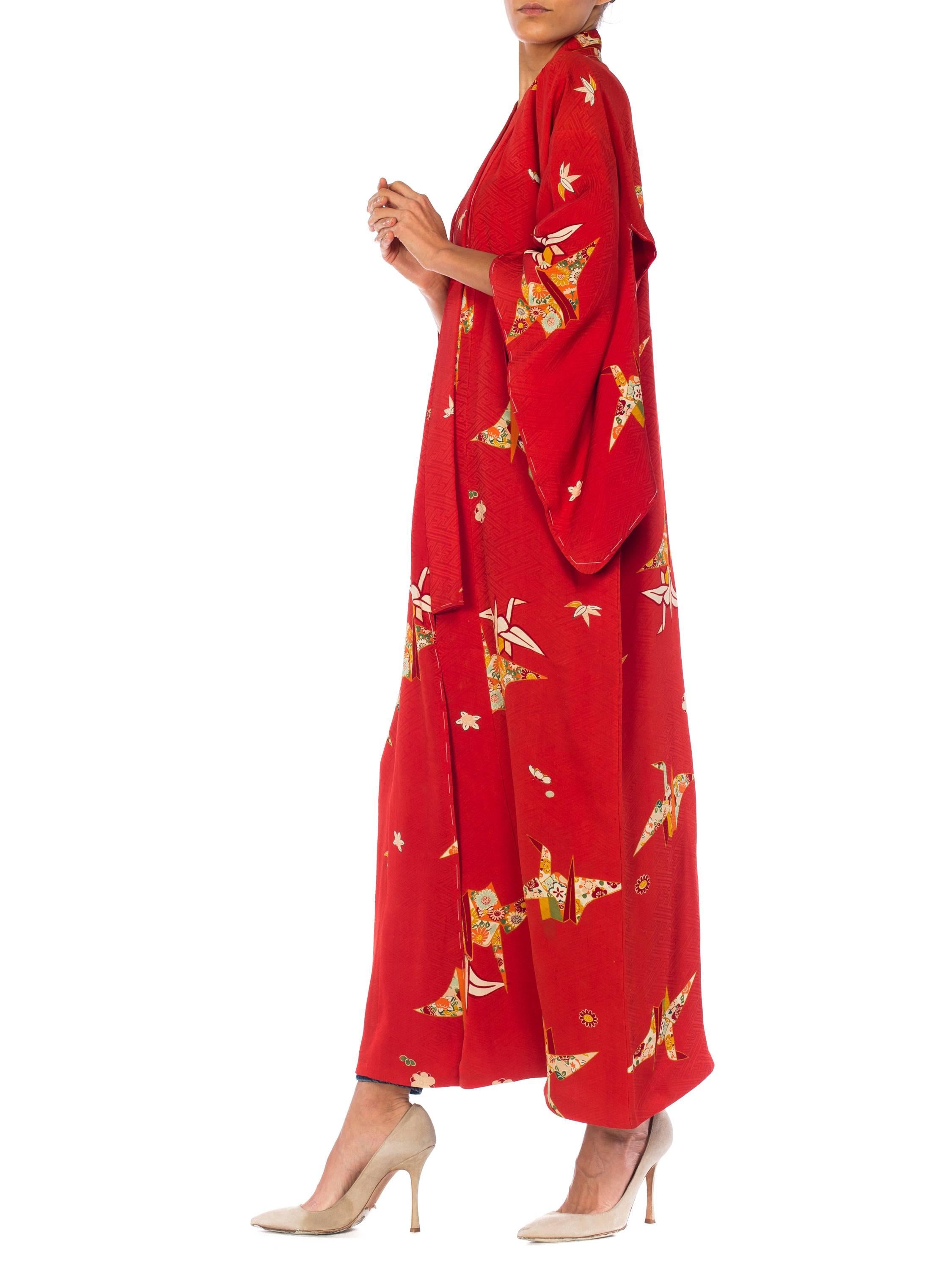 1960S Red Silk Asian Floral Paper Crane  Kimono Long Length For Sale 5