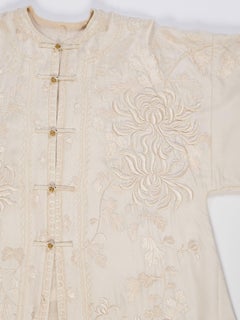 Antique Chinese Qing Dynasty Cream White Embroidered Silk Coat
