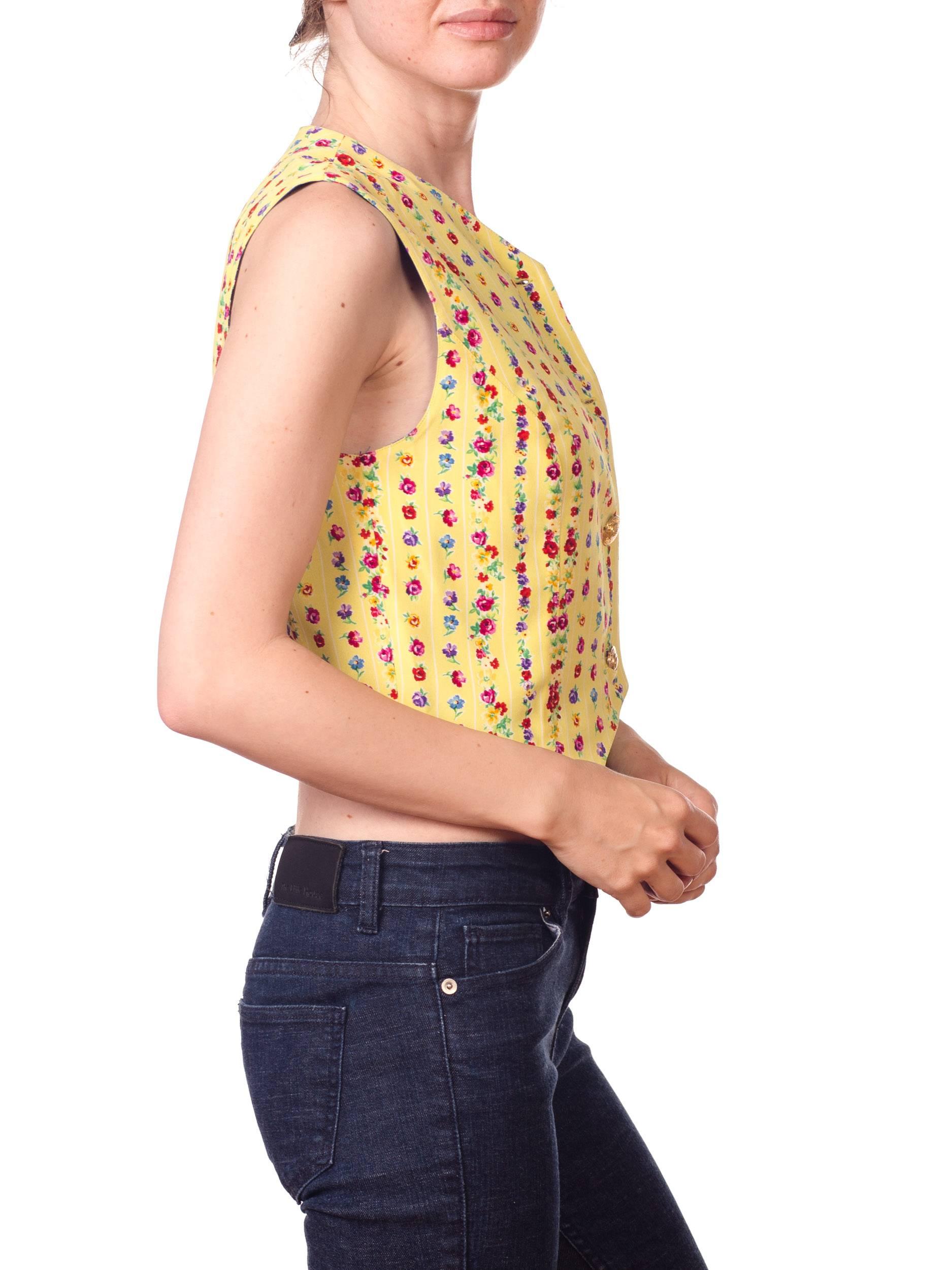 1990S GIANNI VERSACE Yellow Silk Floral Stripe Cotton Lined Vest Top With Gold  In Excellent Condition In New York, NY