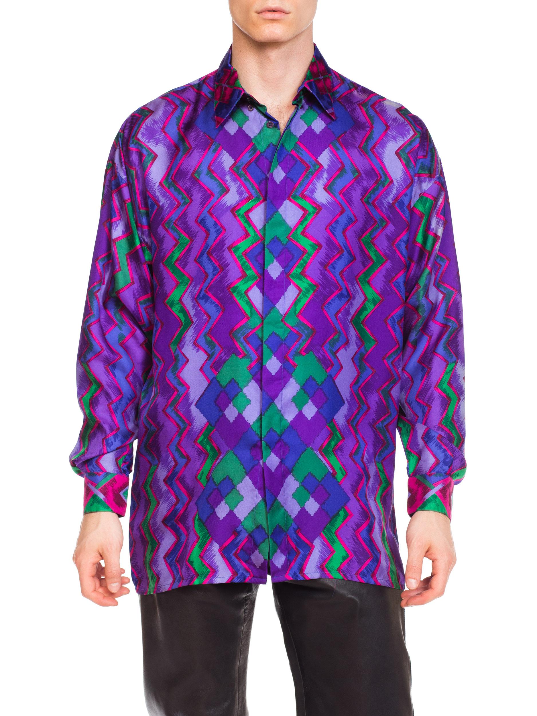 Has some shoulder fading & a few spots. 1990S GIANNI VERSACE Purple Geometric Silk Men's Istante Shirt Sz 46