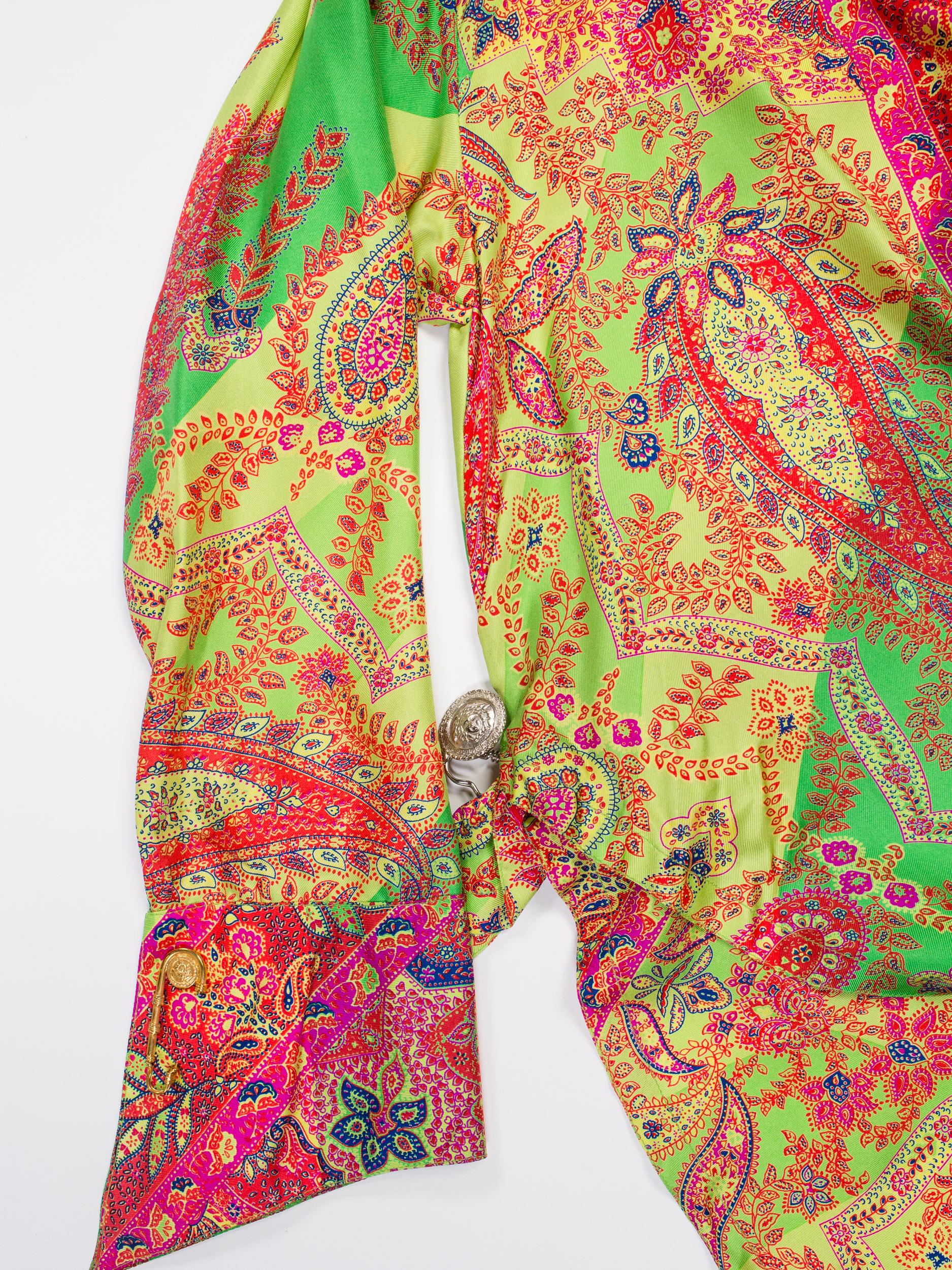 1990S GIANNI VERSACE Paisley Silk Punk Safety Pin Collection Blouse Sz 40 In Excellent Condition In New York, NY