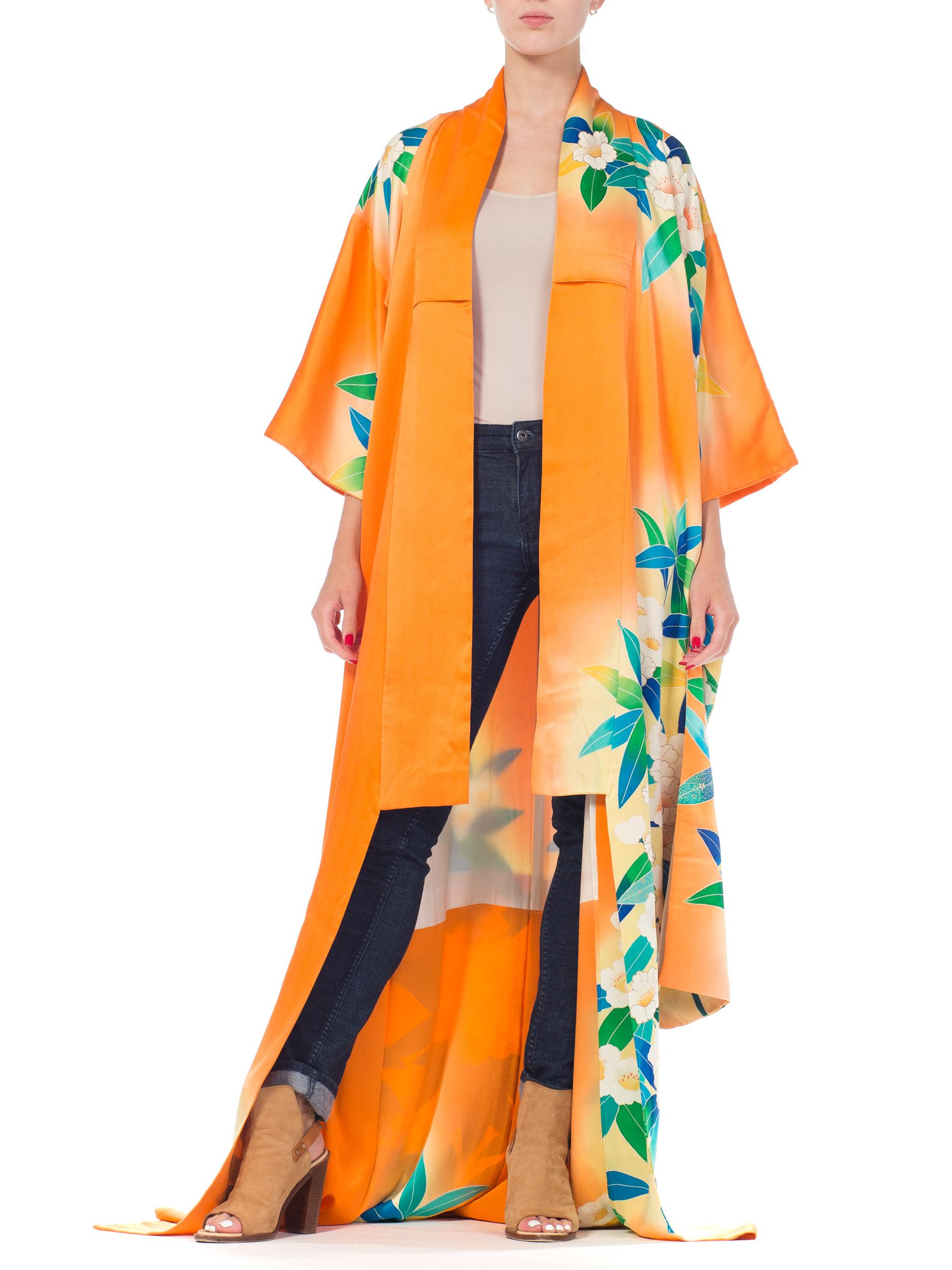 Orange 1970S Hand Printed Tropical Floral Japanese Silk Kimono For Sale