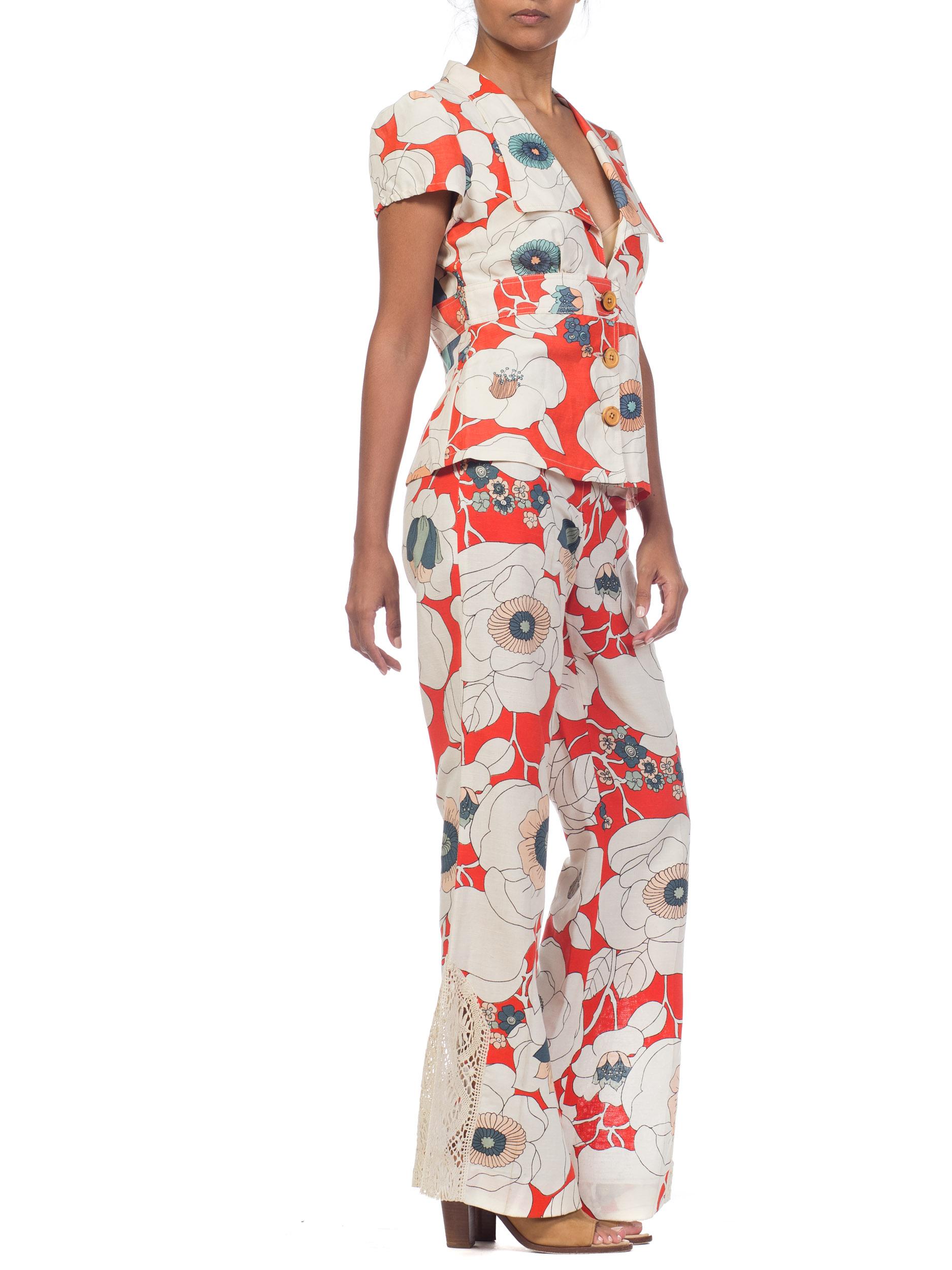 This is a two piece printed set which is so fun it reads as a jumpsuit however the pieces can be worn separately. 