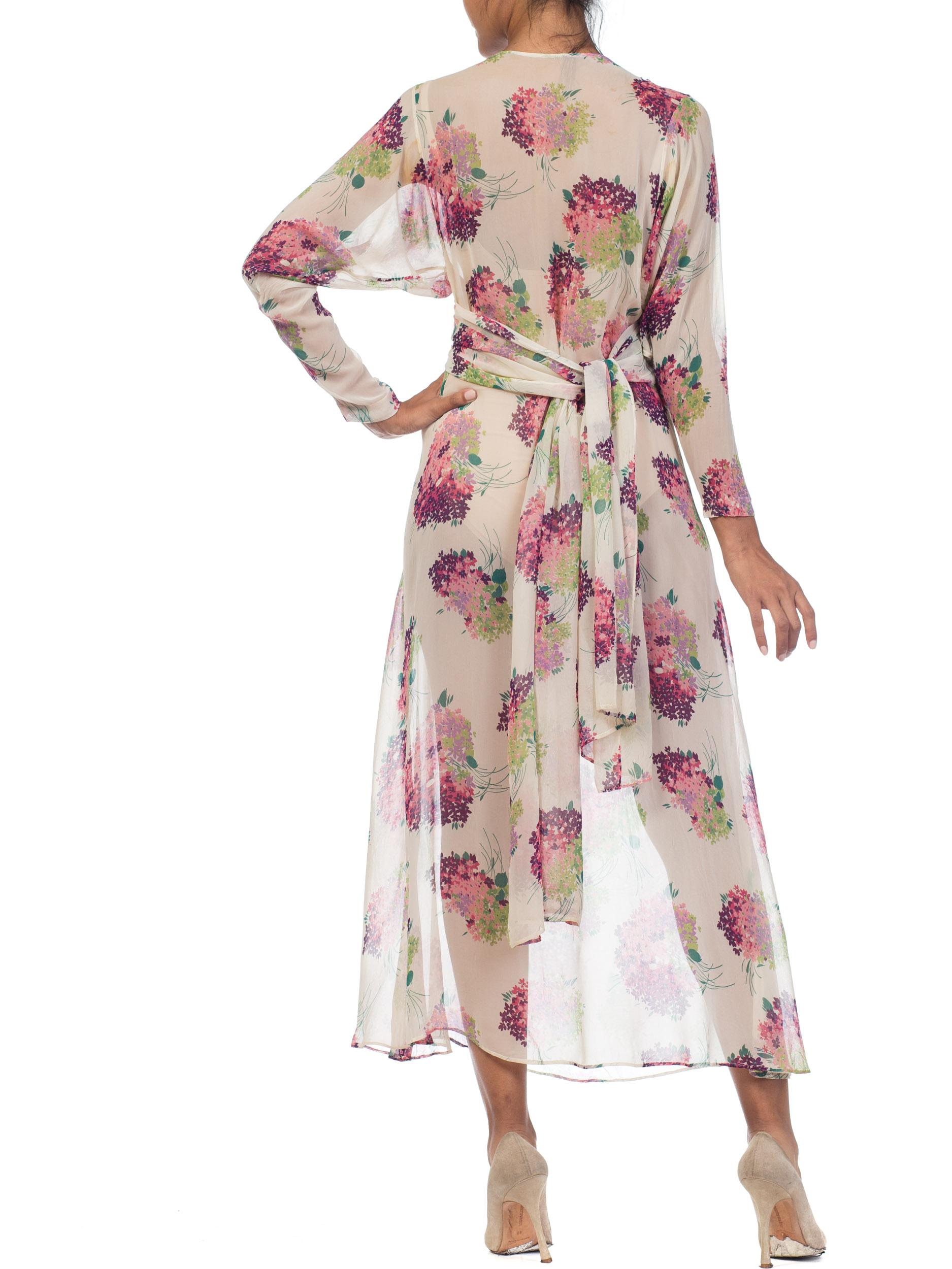 1920S Creme Seide Chiffon  Lila & Grünes langärmeliges Kleid mit Blumendruck im Angebot 3