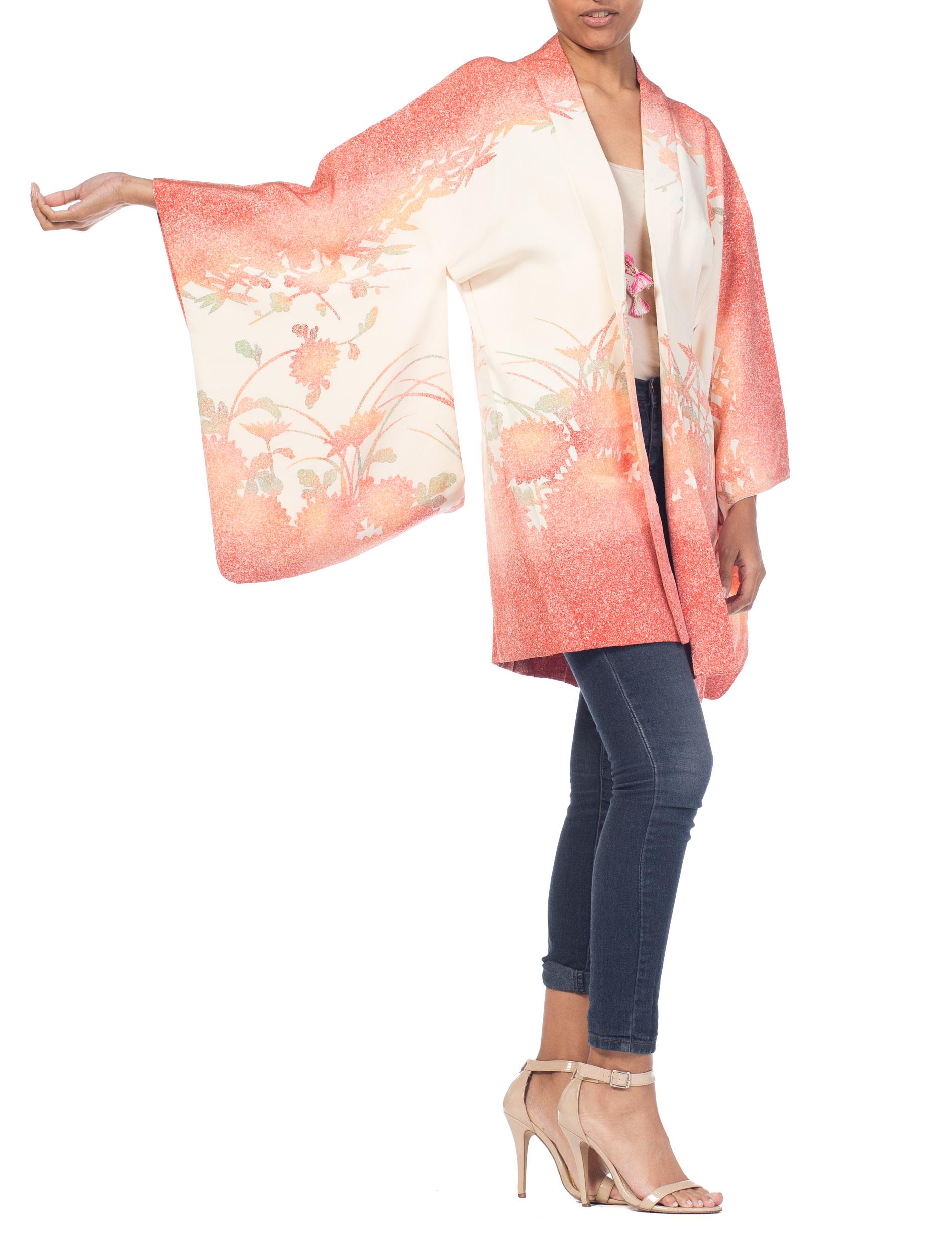 Women's or Men's 1950S Peach Silk Hand Painted & Stenciled Japanese Kimono