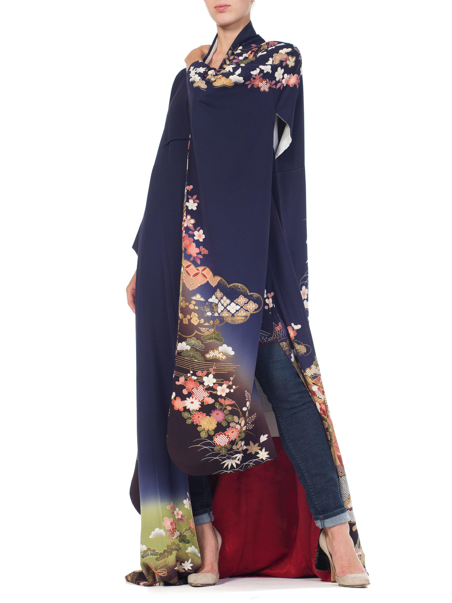1970S Navy Blue Japanese With Gold Flowers Kimono For Sale 1
