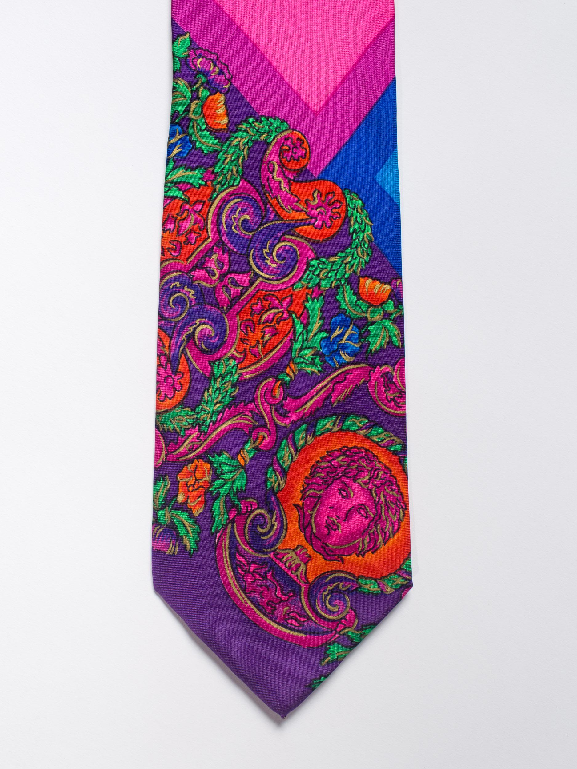 1990s Gianni Versace Hot Pink Medusa Silk Tie with Gold Metallic Accents 3