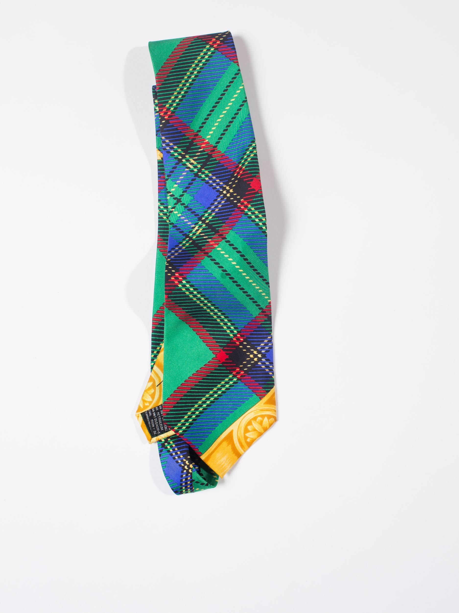 1990S GIANNI VERSACE Green Plaid Mens Silk Tie For Sale 2