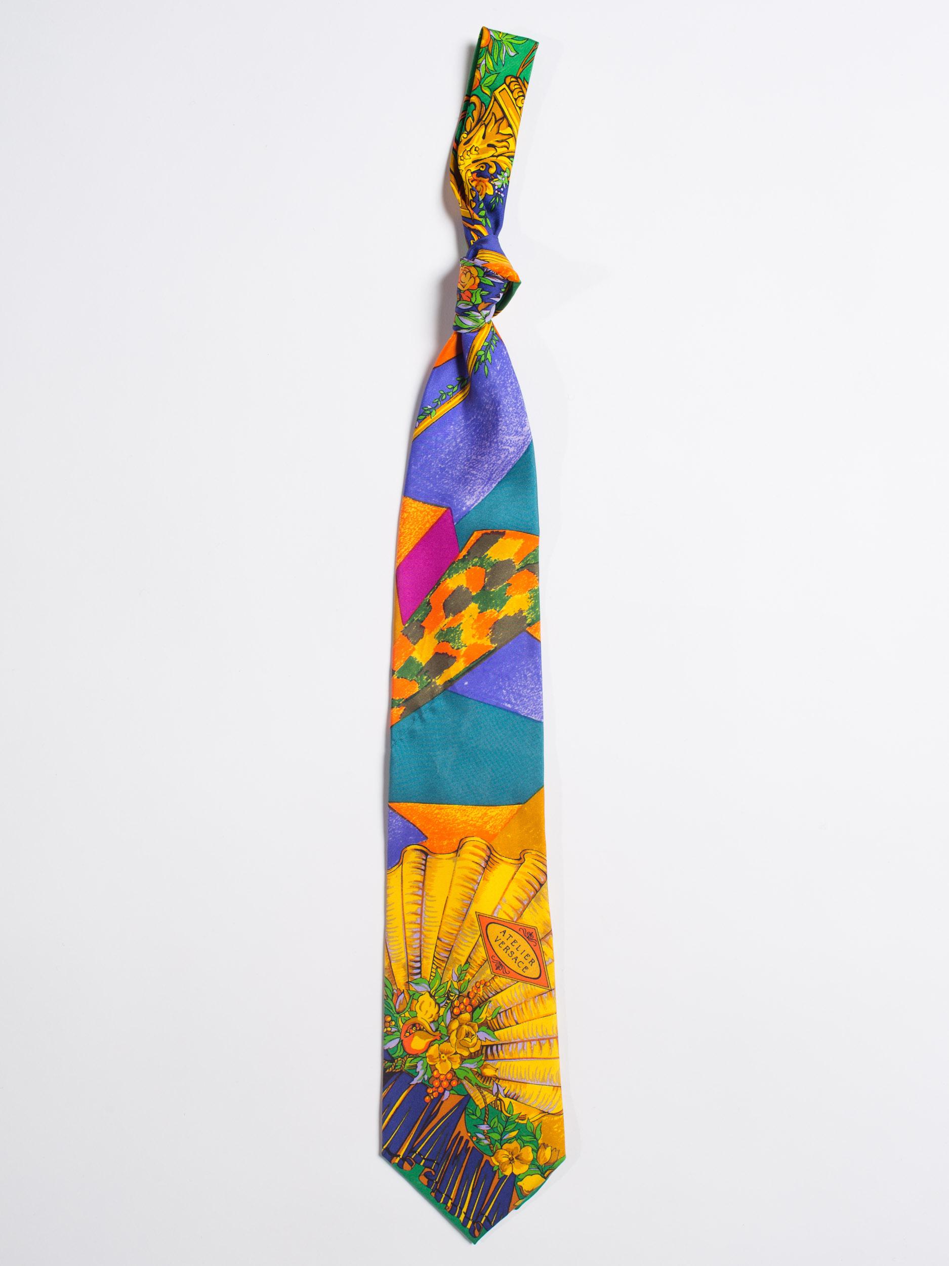 1990S  GIANNI VERSACE Cravate pour hommes imprimée à la main en style baroque déco