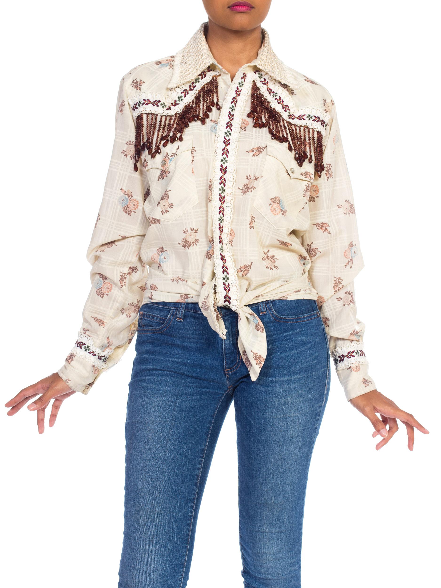 1970s Wrangler Floral Print Western Top With Lace and Ribbon In Good Condition In New York, NY