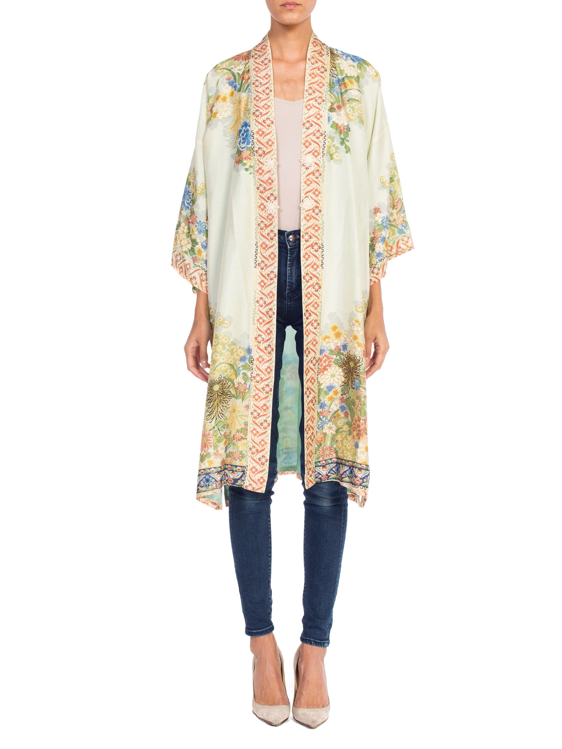 Hand Printed Silk Kimono with Floral Flower Frog Closure 4