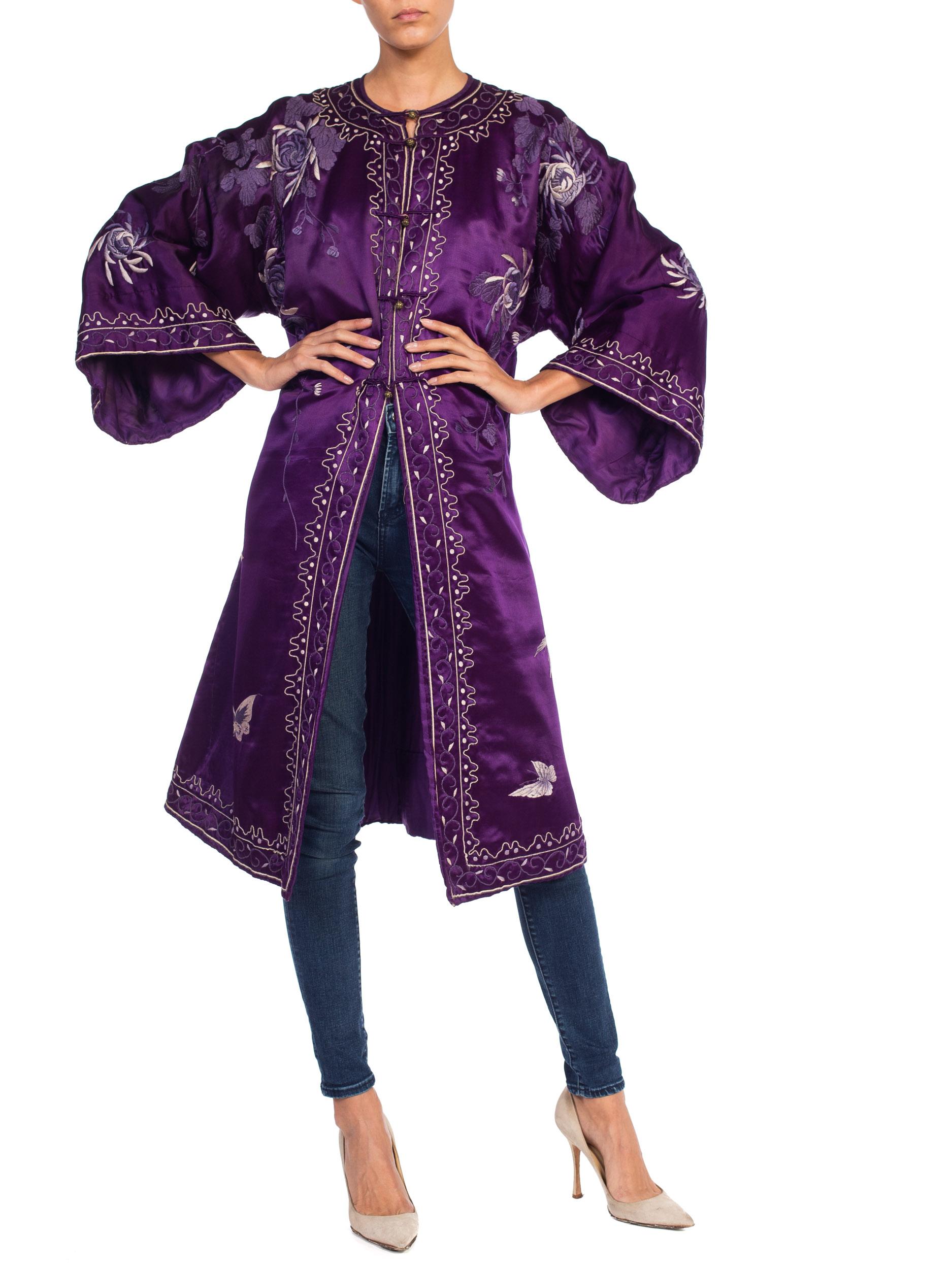 Victorian Purple Hand Embroidered Silk Satin Antique Chinese Kimono Robe Coat 4