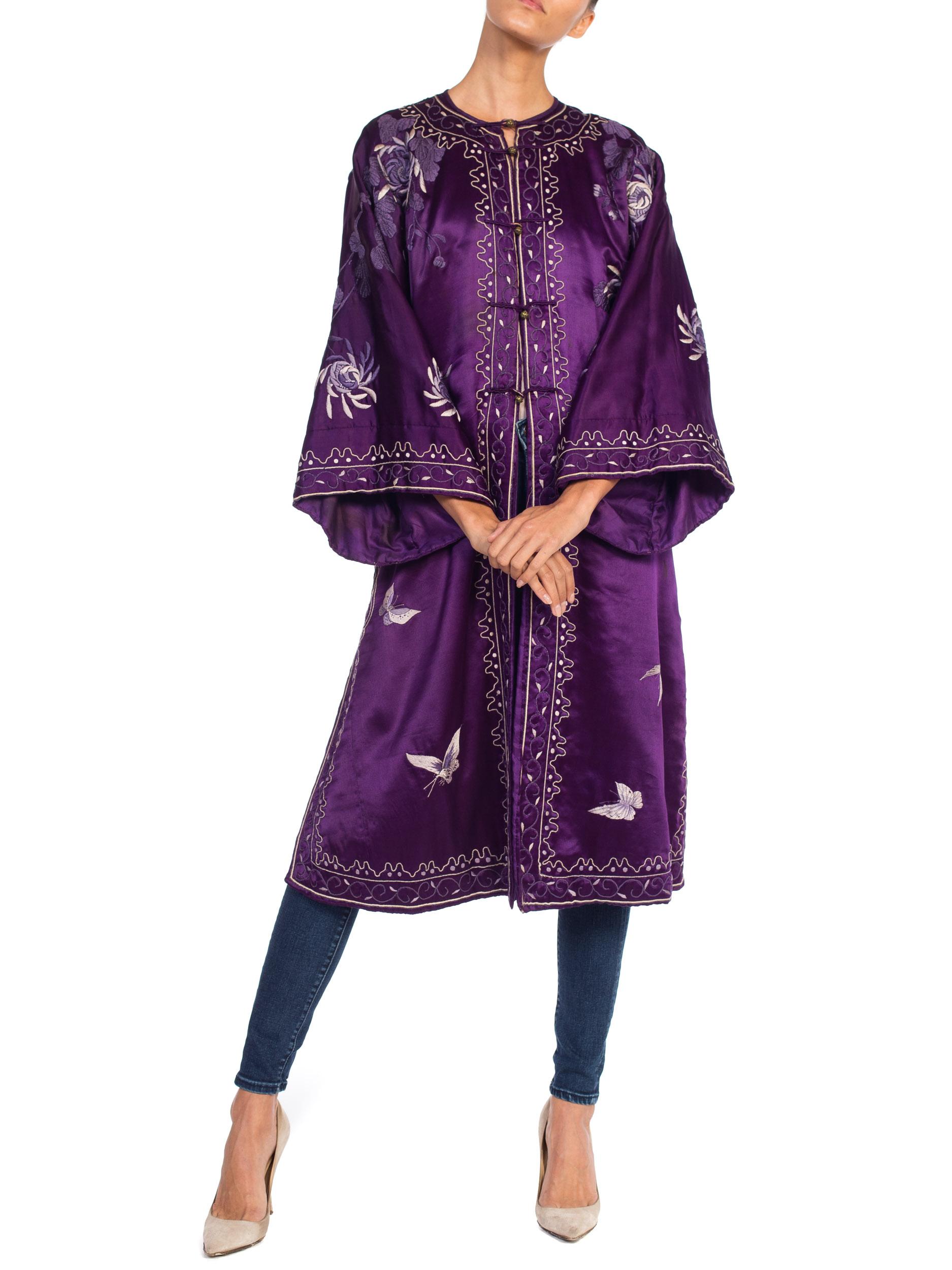 Victorian Purple Hand Embroidered Silk Satin Antique Chinese Kimono Robe Coat 5
