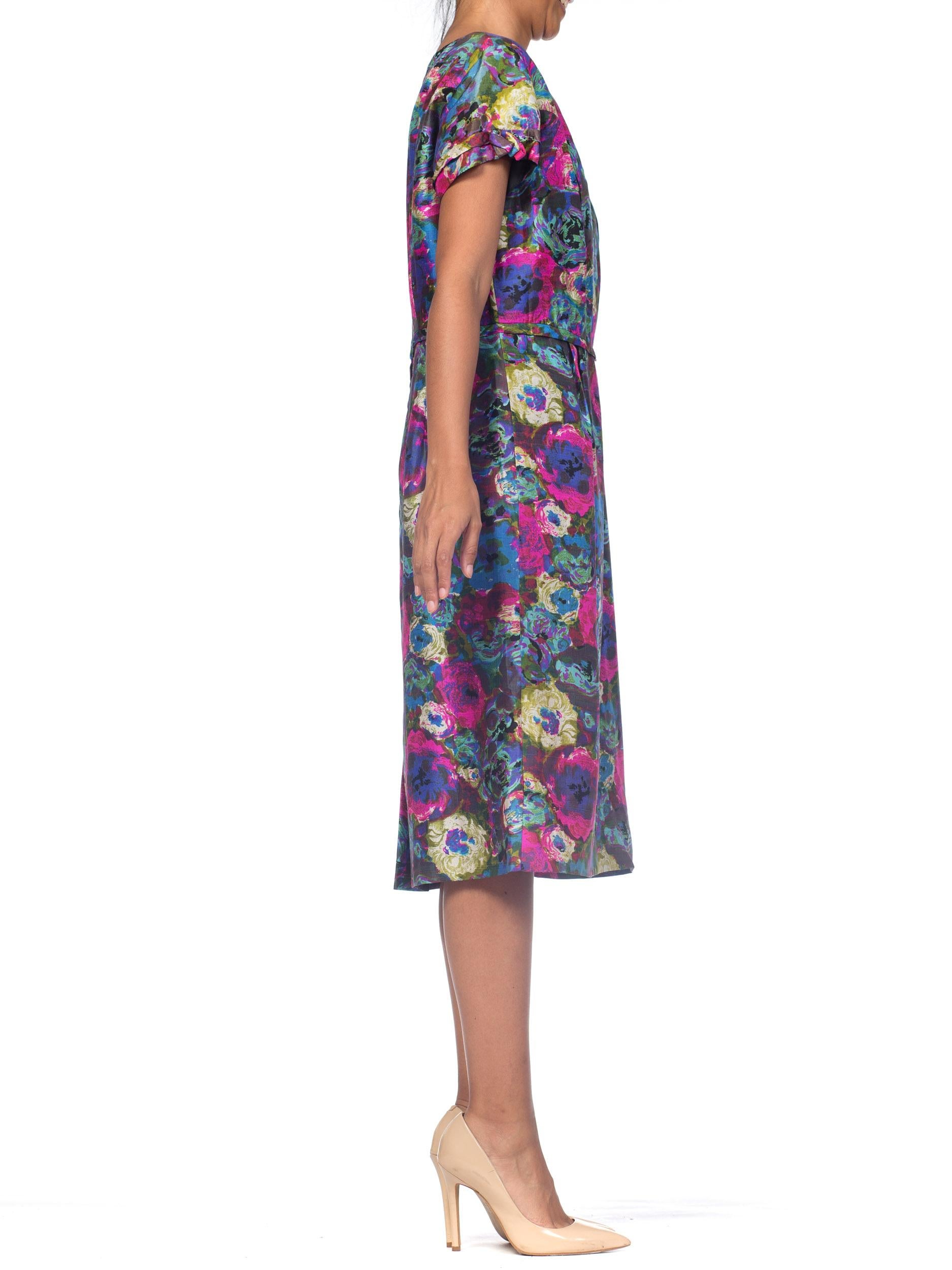 Women's 1950S  Pink & Blue Silk Larger Size Floral Cap Sleeve Dress For Sale