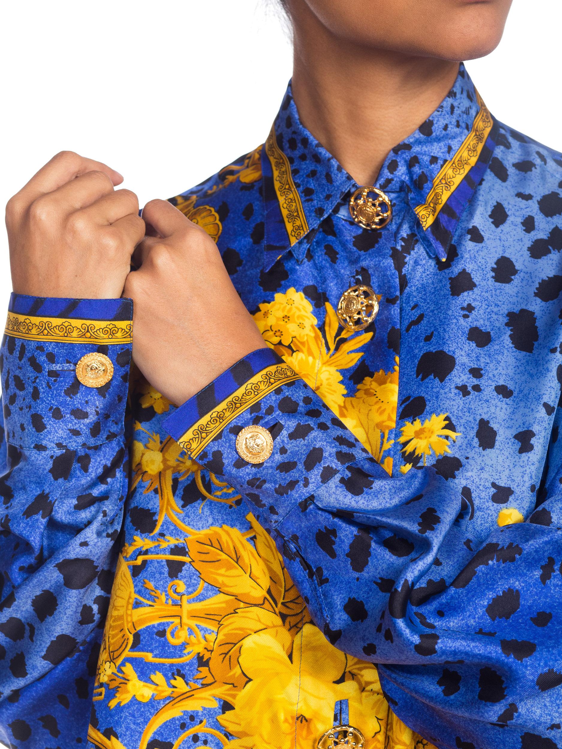 1990S GIANNI VERSACE Blue Silk Baroque Leopard Print Shirt With Gold Buttons For Sale 2