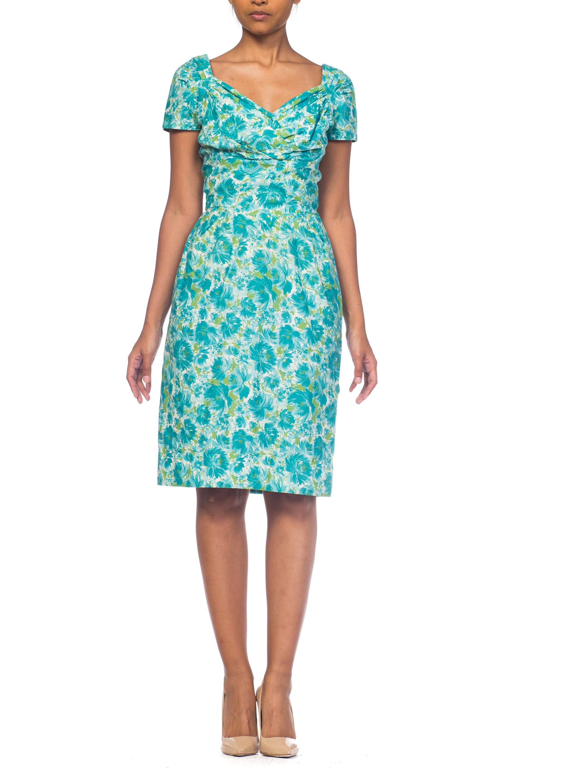 1950S Blue & Green Floral Cotton Dress With Draped Vava-Voom Neckline For Sale 6