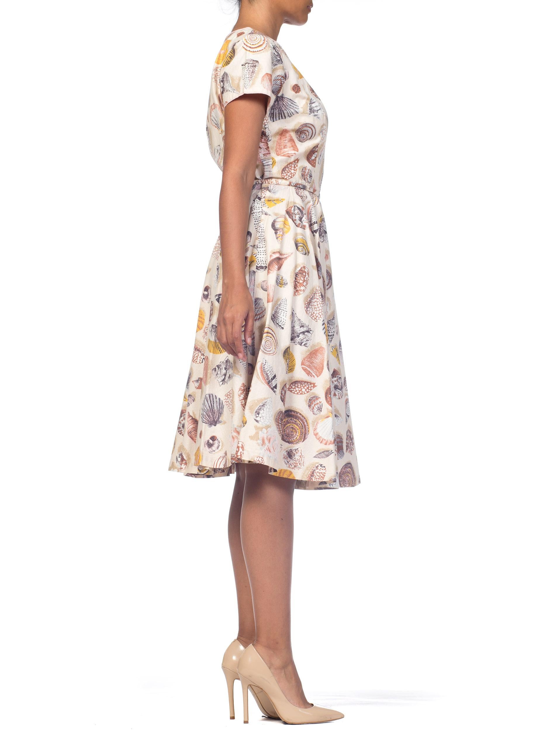 1950er Fit & Flare Baumwoll-Kreisrock-Muschel-SeaShore-Kleid im Zustand „Gut“ in New York, NY