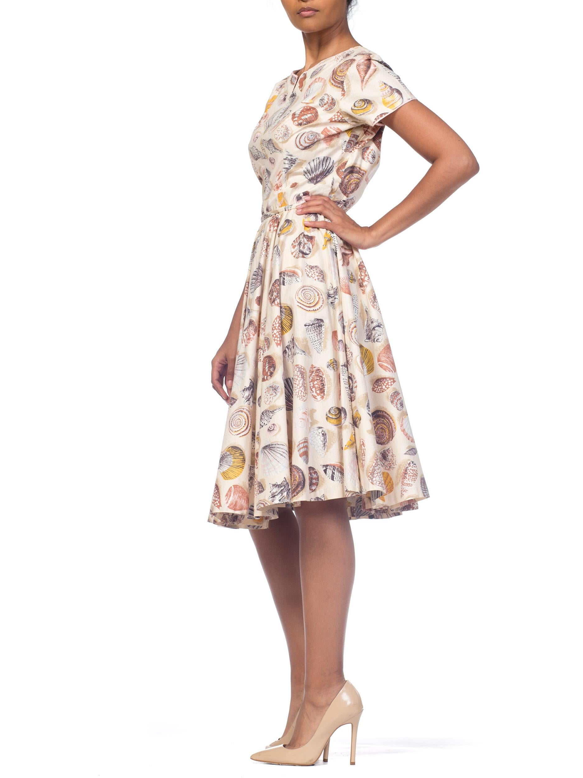 1950er Fit & Flare Baumwoll-Kreisrock-Muschel-SeaShore-Kleid 1