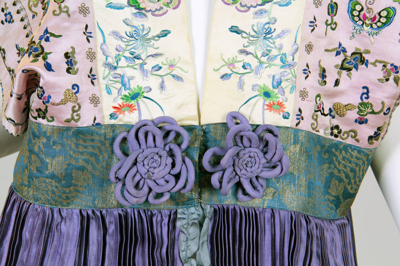 Chinese embroidered Combing Jacket 5