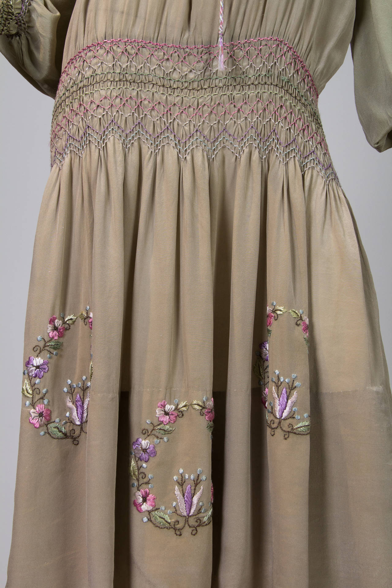 Hand Embroidered 1920s Silk Boho Dress 2