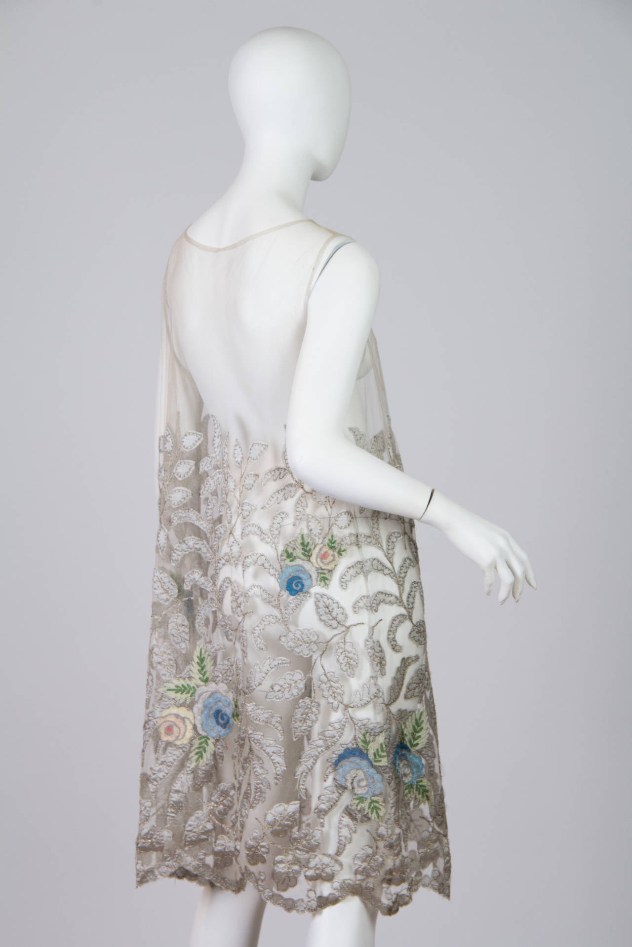 1920s Embroidered and Appliqued Silk Net Dress In Excellent Condition In New York, NY