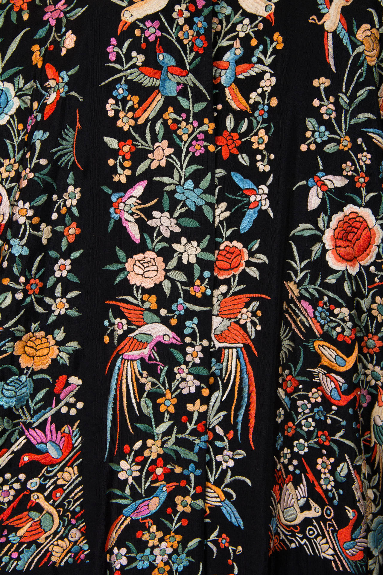 1920s Embroidered Piano Shawl Kimono 5