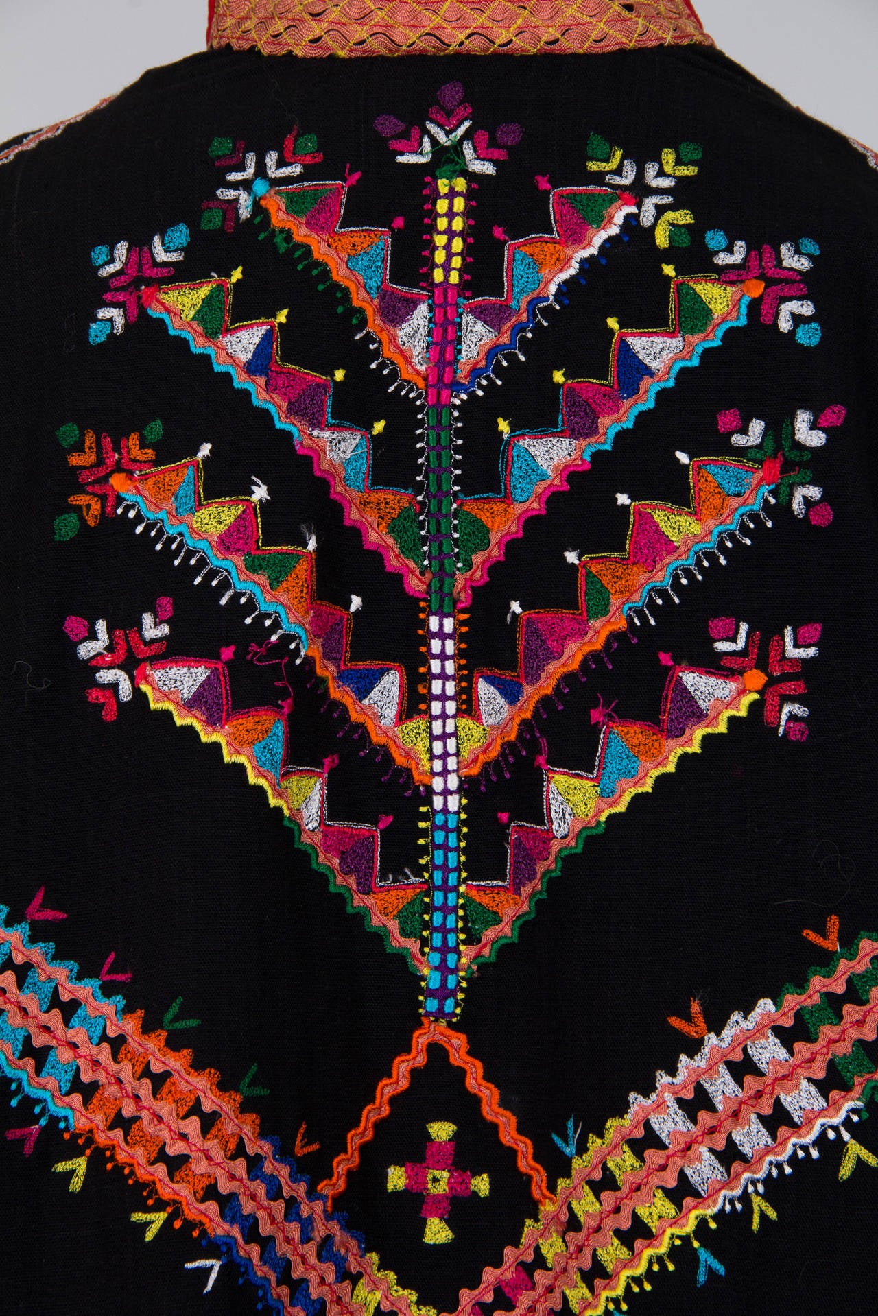 1960S Black Multicolored Powerful Long Embroidered Cloak Kaftan 4