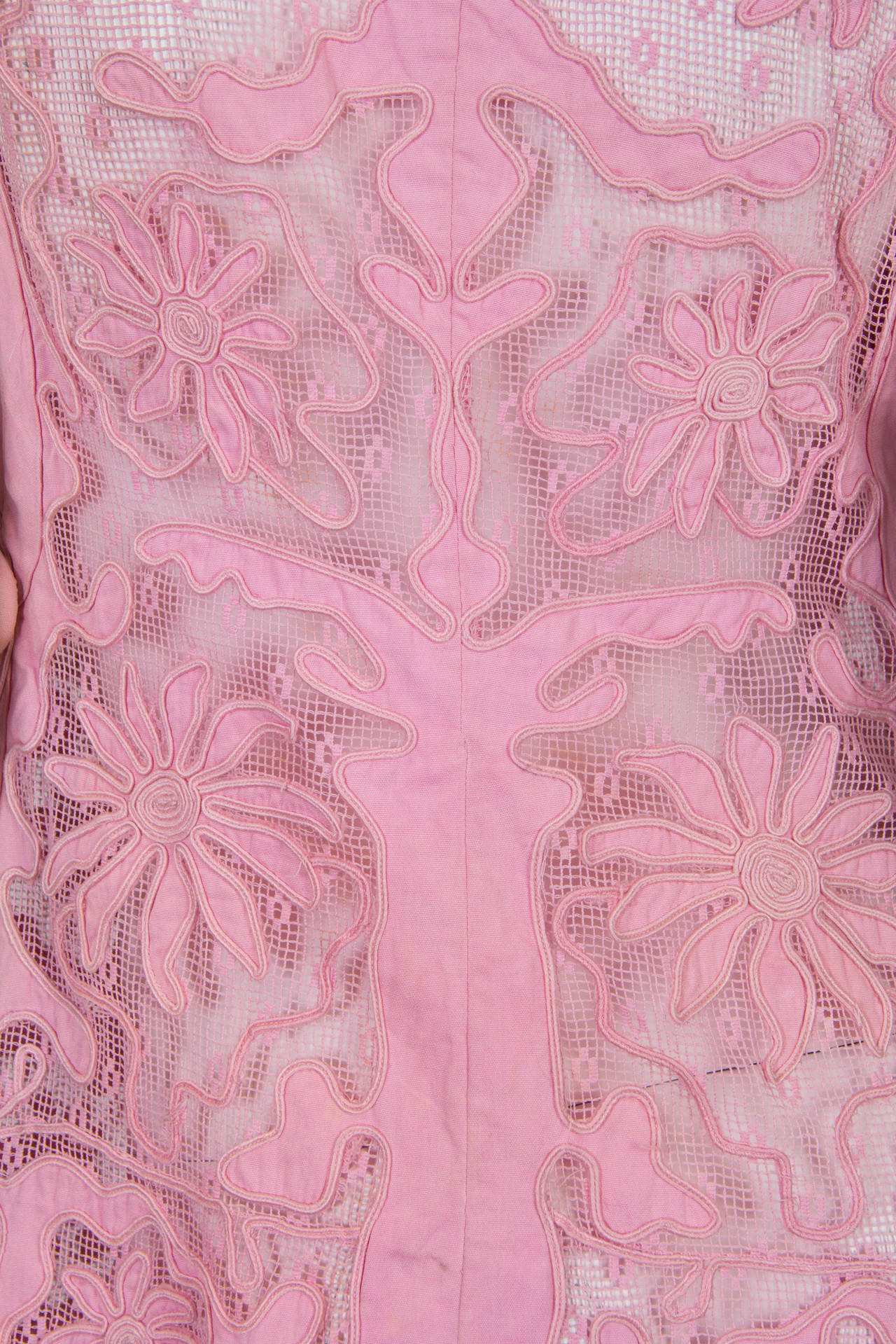 Gilet long de tunique édouardien en coton et dentelle rose pâle des années 1900 en vente 1