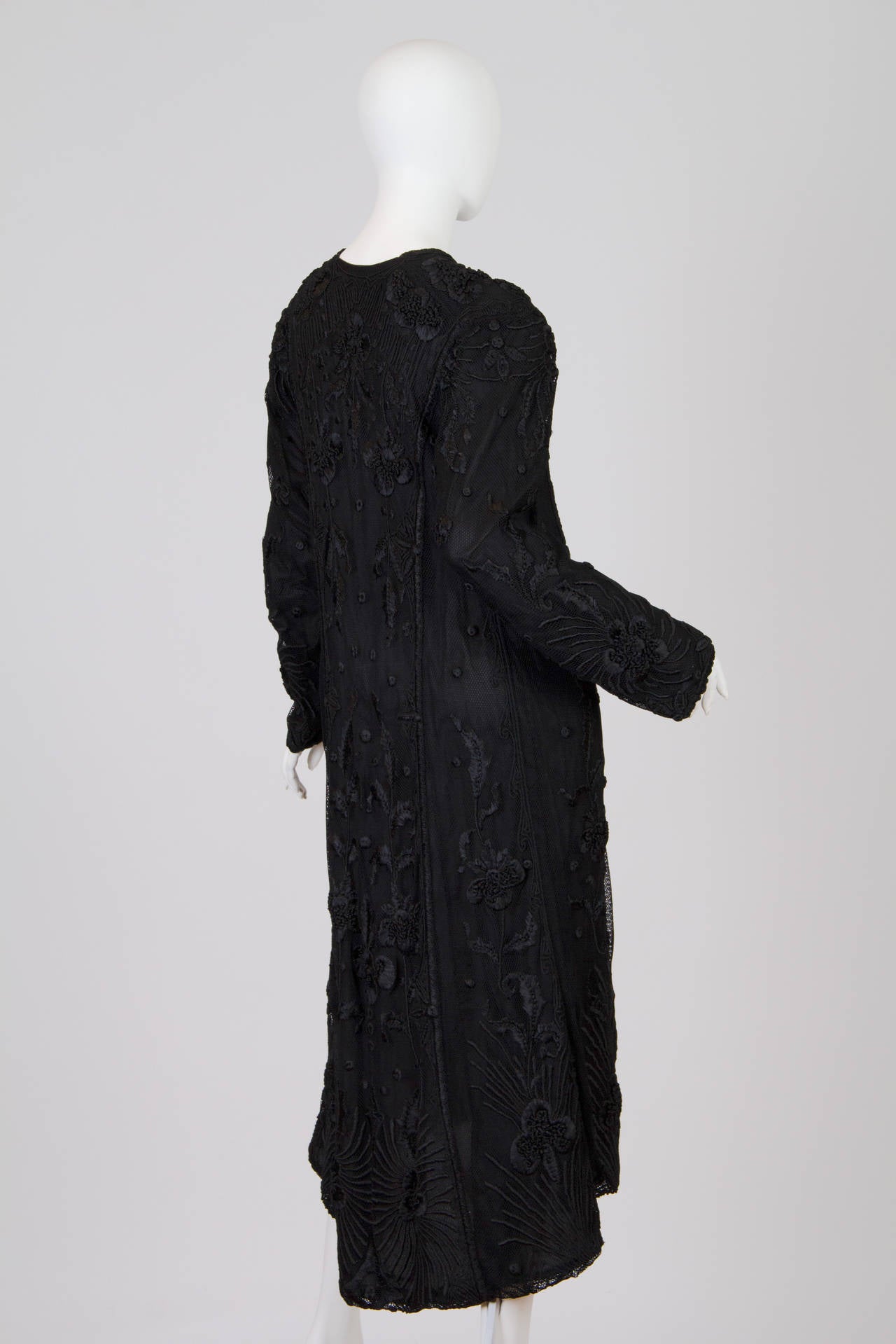 Edwardian Black Hand Embroidered Silk Net Long Duster In Excellent Condition For Sale In New York, NY