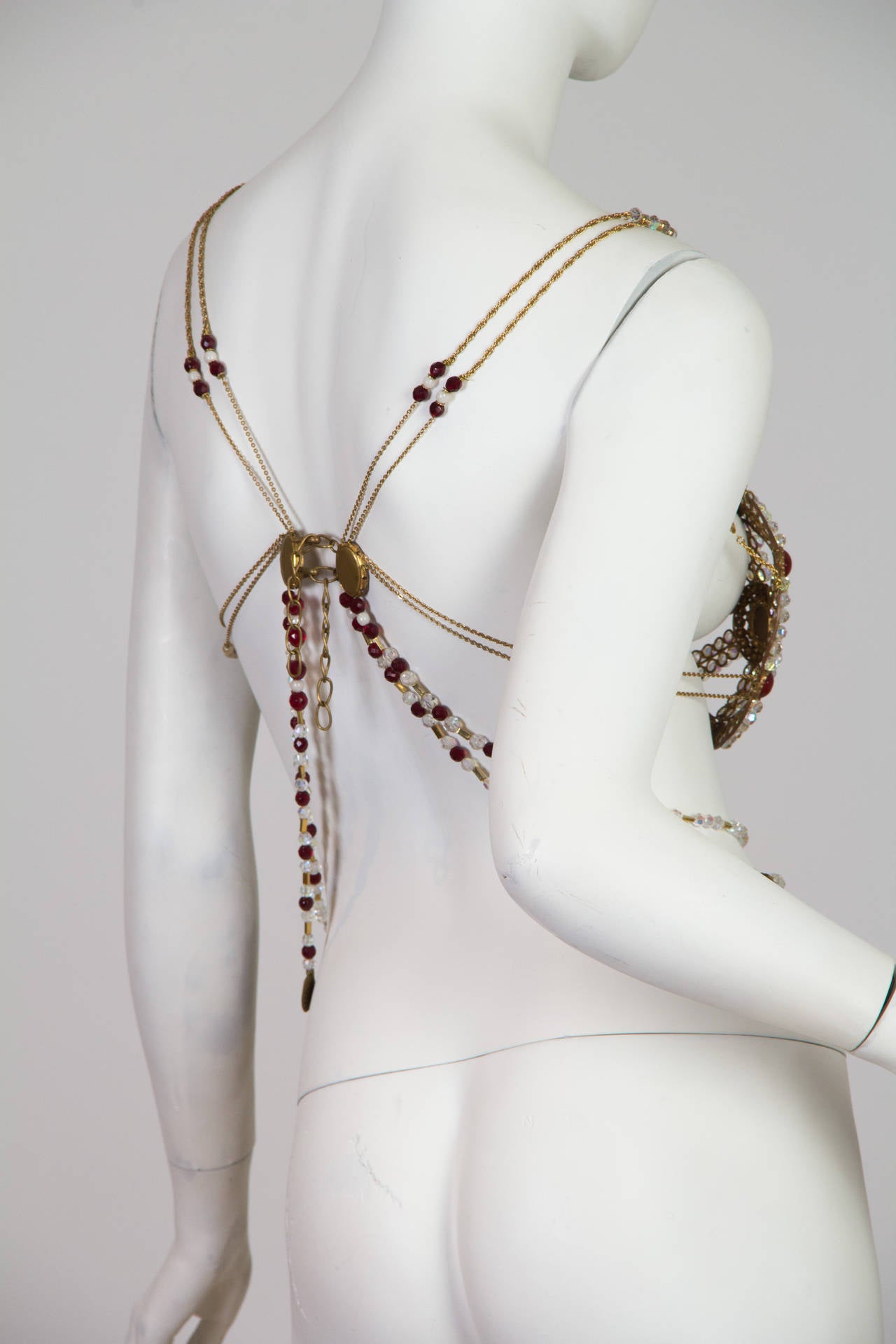 Fancy-Dress Body Chain attributed to the Follies Bergé 2
