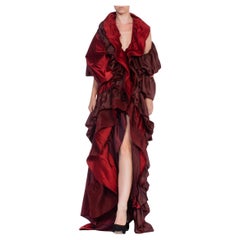 Atelier A Rosso Mirtillo Seta e Rayon Duchessa Raso Taffettà Asimmetrico
