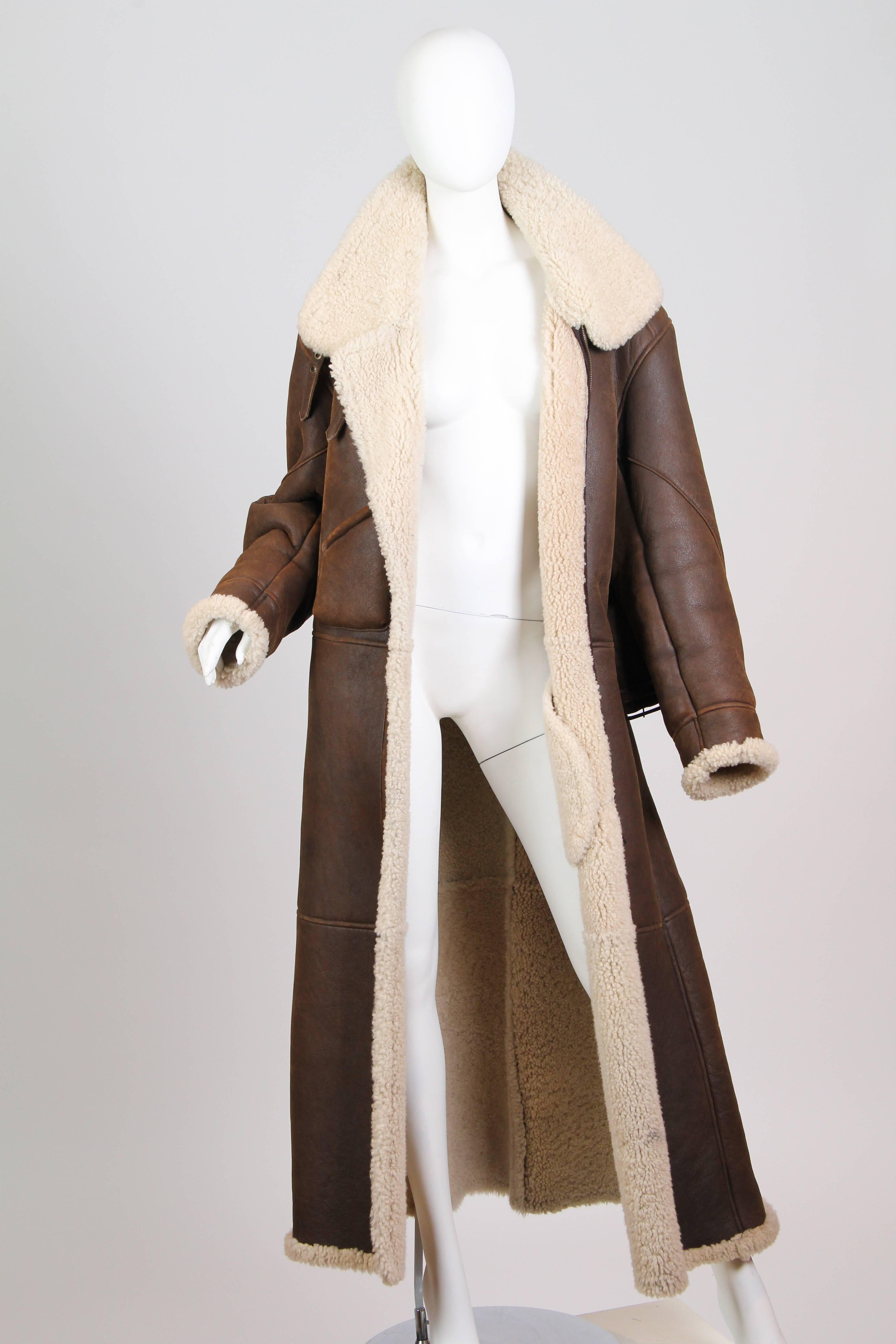 Ralph Lauren Purple Label Shearling-Mantel (Schwarz)