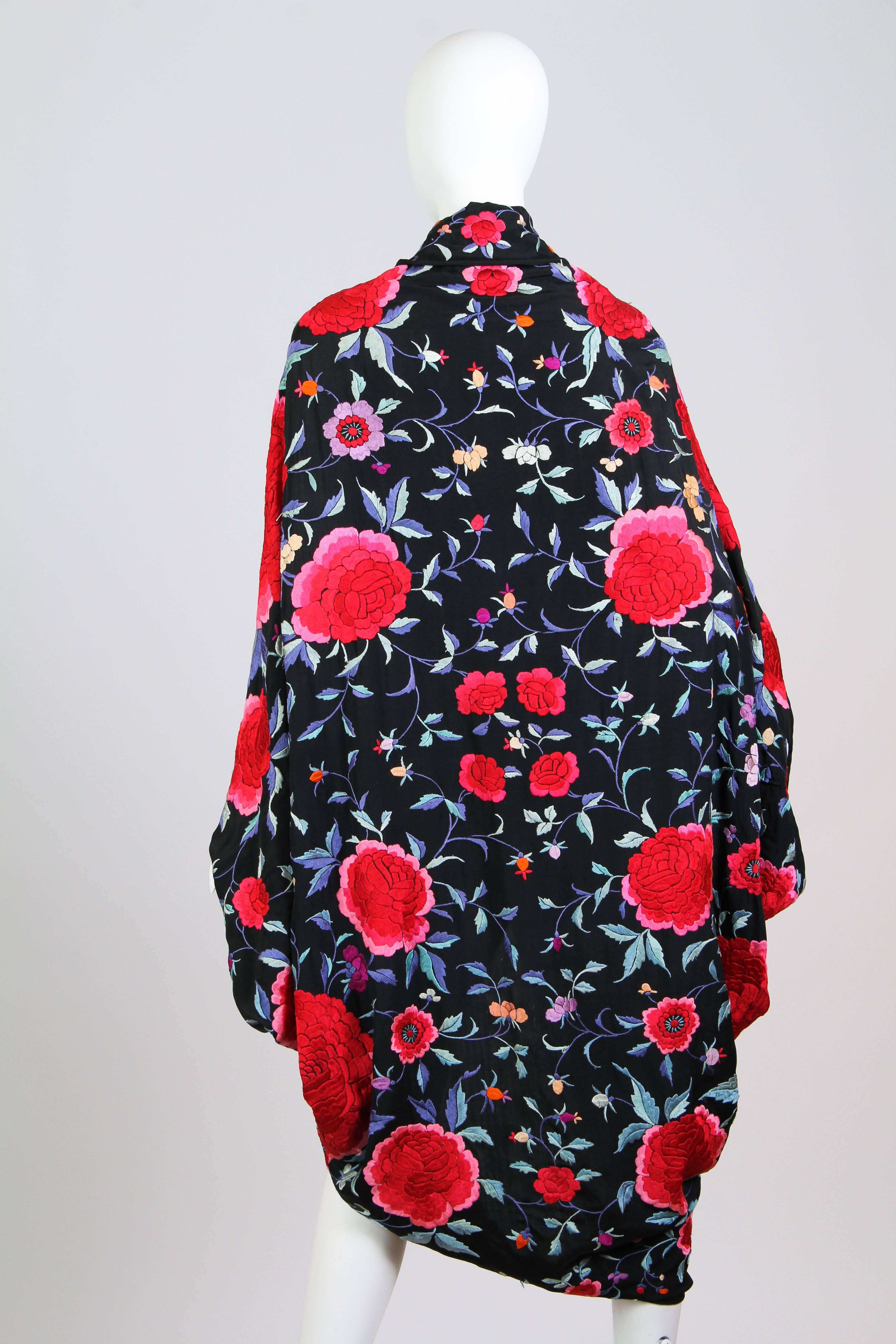 Chinese Embroidered Silk Cocoon Coat 1